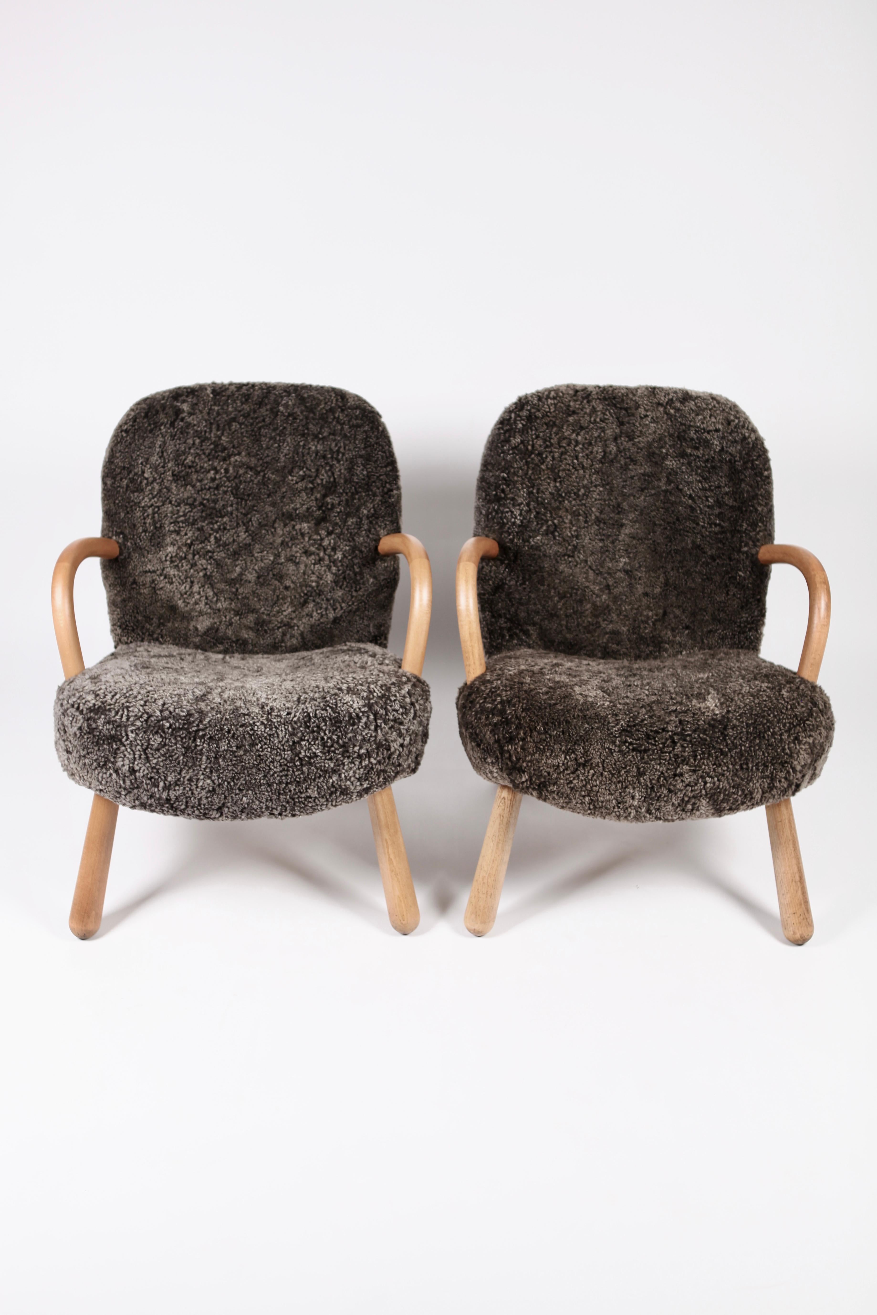 Pair of Philip Arctander Attributed Clam Chairs, 1950s 5