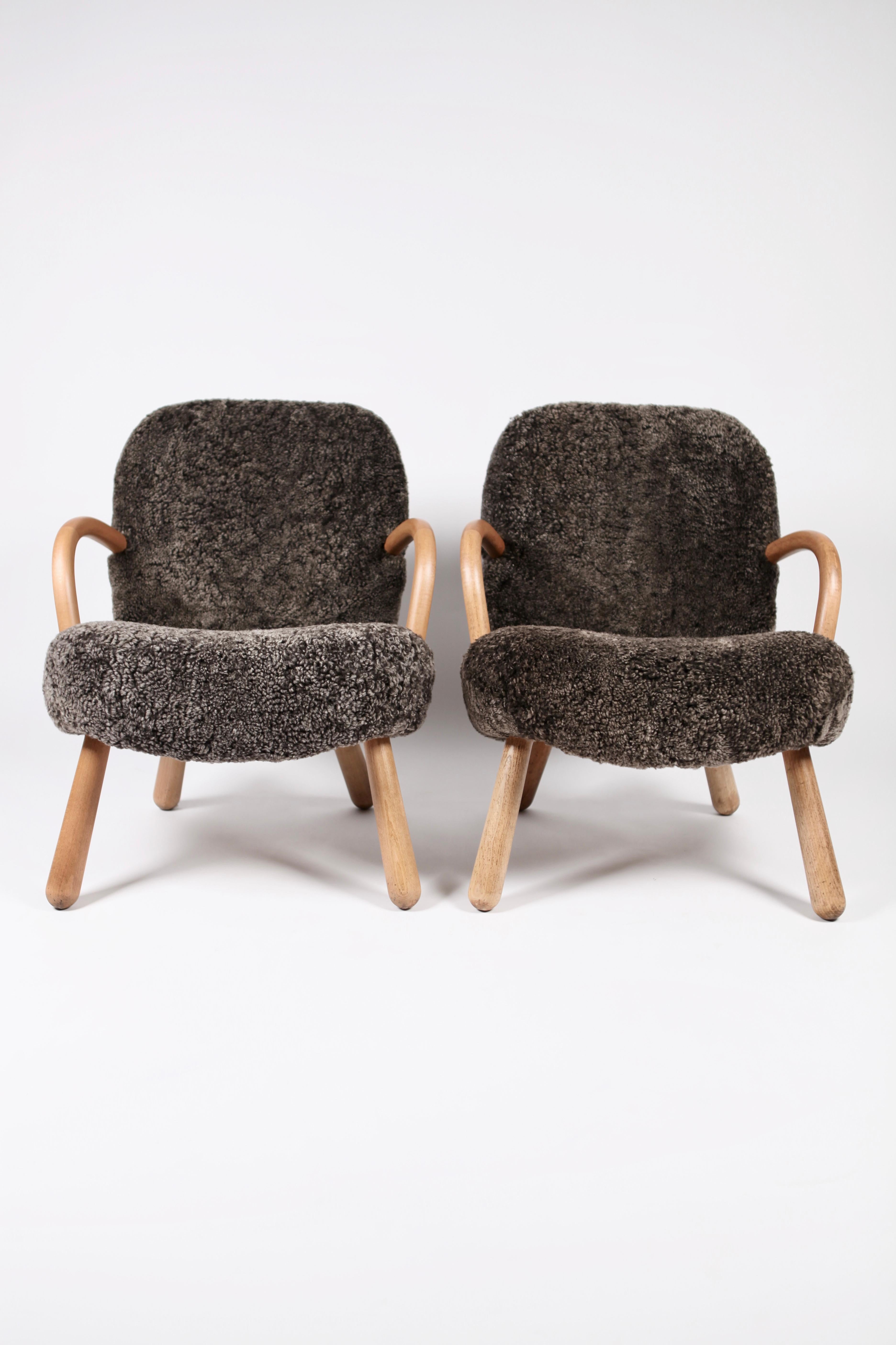 Swedish Pair of Philip Arctander Attributed Clam Chairs, 1950s