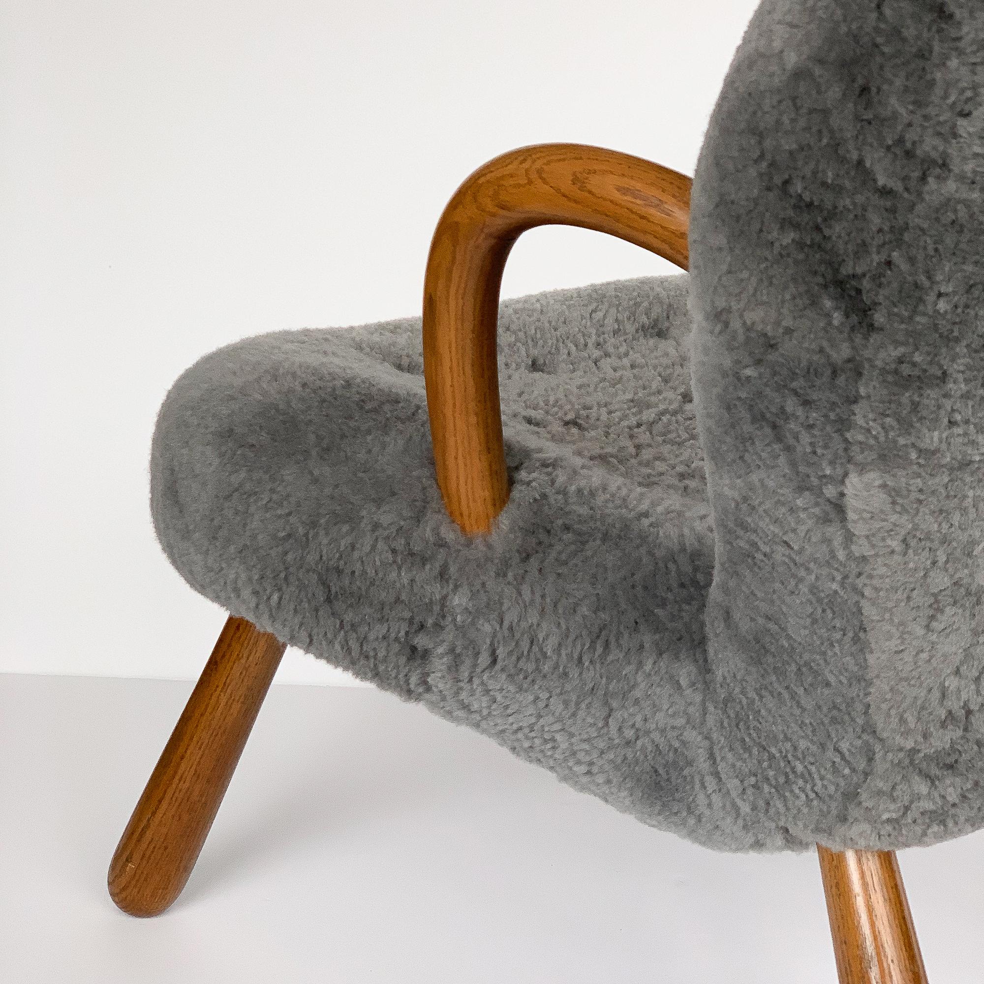 Pair of Philip Arctander Lounge Chairs for Paustian 9