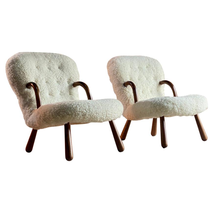 Pair of Philip Arctander ‘Muslingestole’ Clam Chairs 