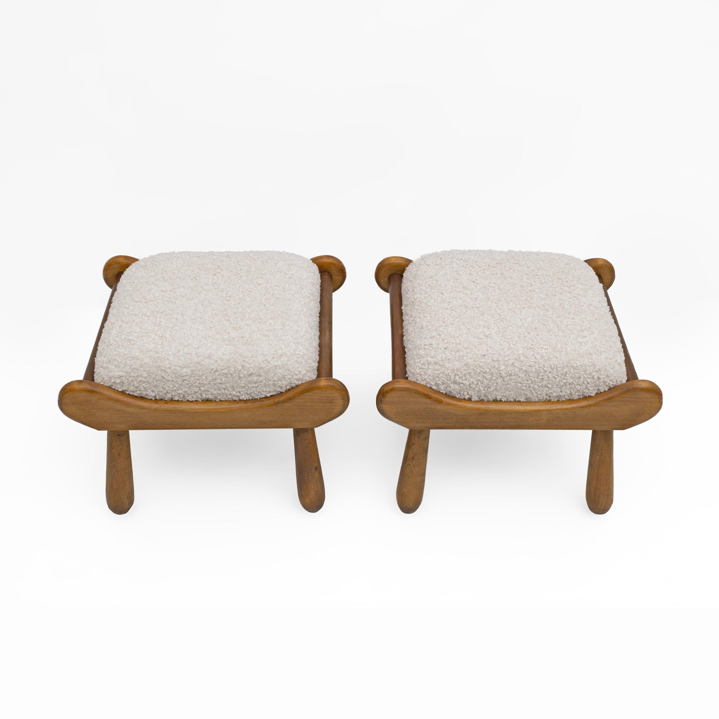 Suédois Paire de tabourets en hêtre de style Philip Arctander, mi-siècle moderne, années 1960