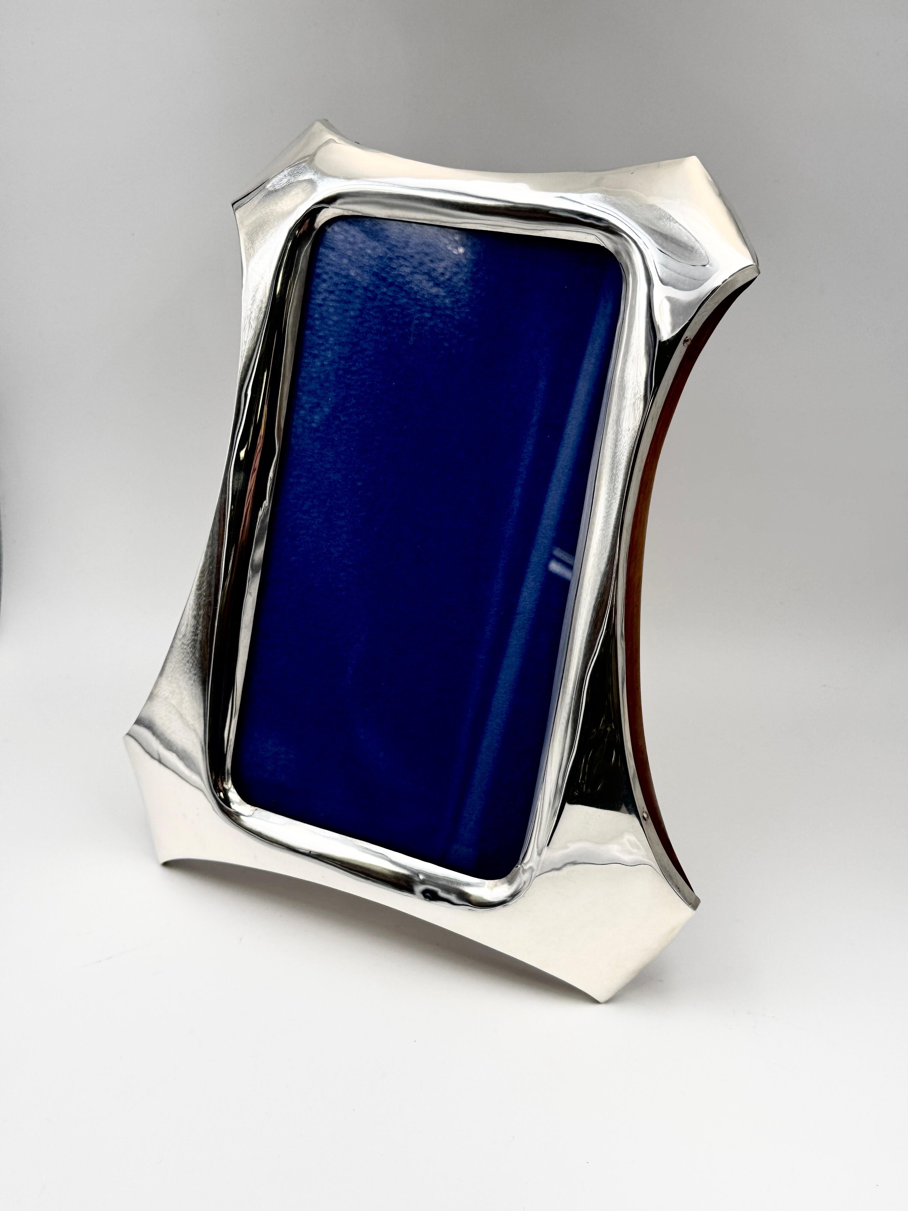Pair of Photograph Frames (Silber) im Angebot