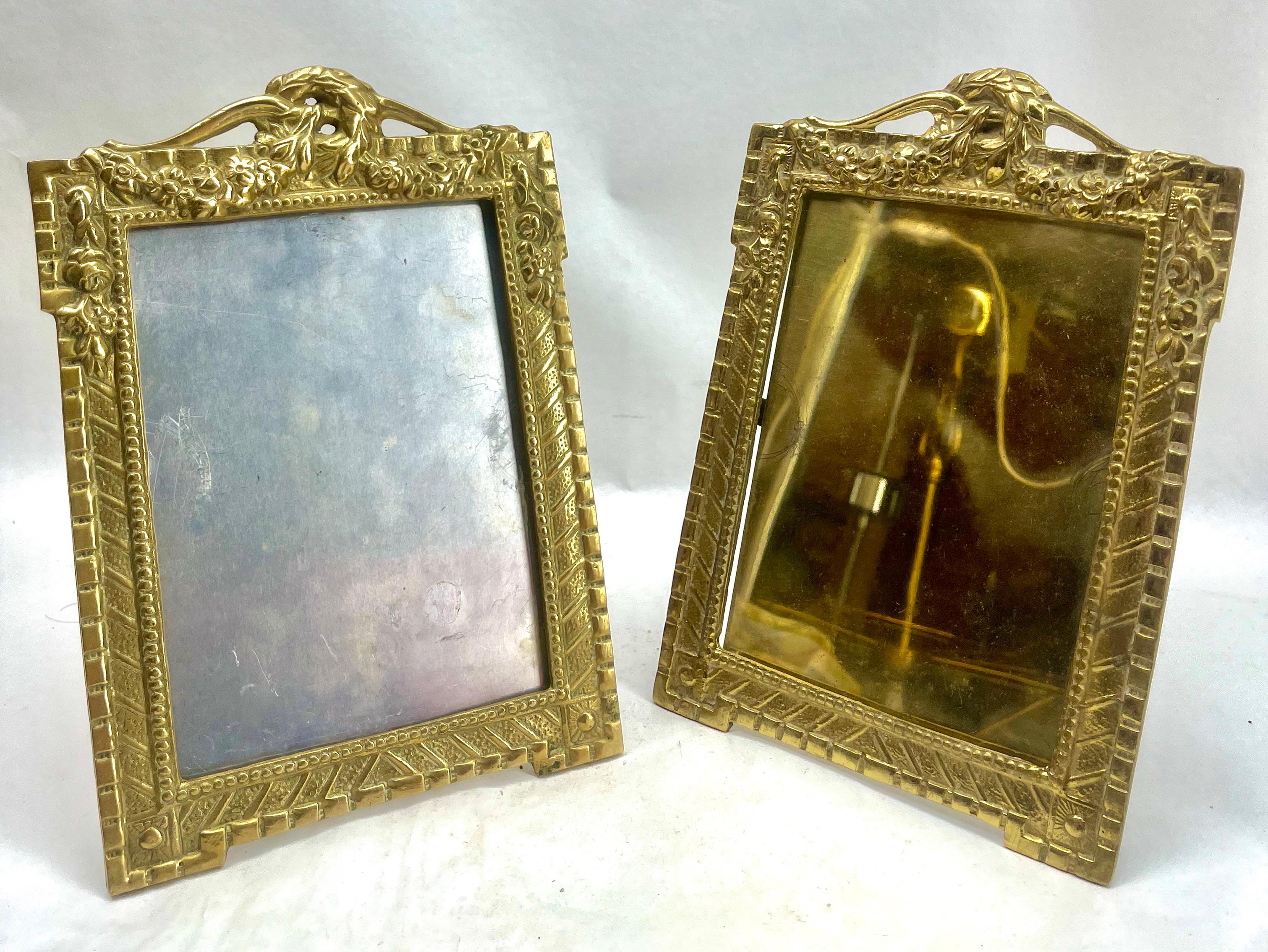 Early 20th Century Pair of Picture Frame, Polished Brass, Style of J.H. France, 1900s For Sale