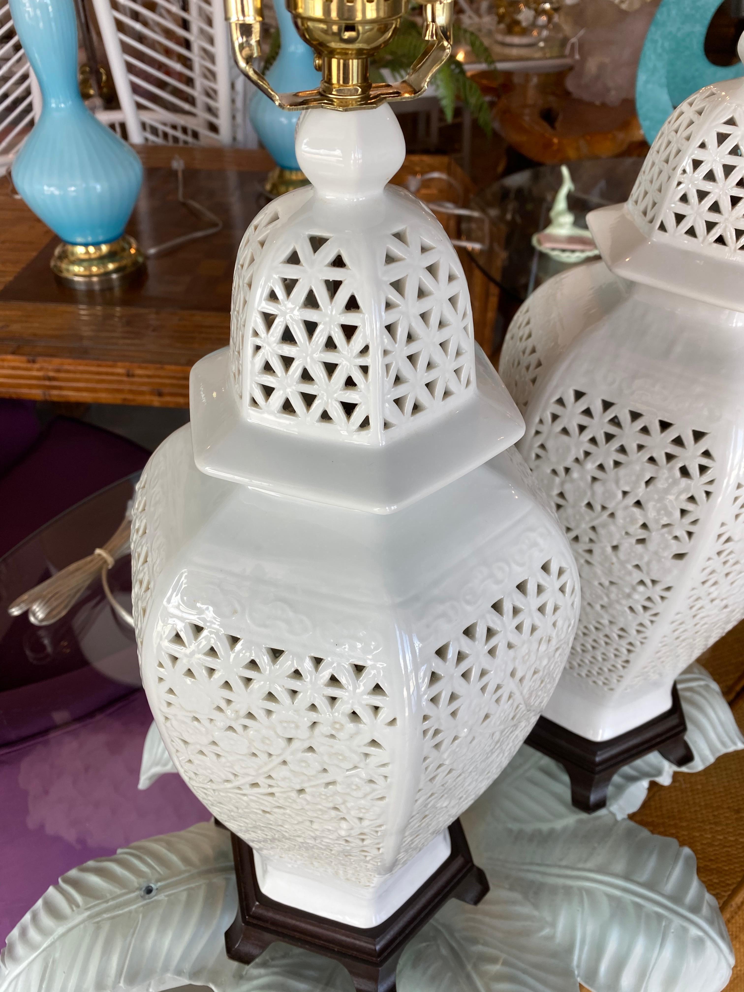 American Pair of Pierced Chine De Blanc Ceramic Table Lamps Asian Ginger Jar Restored  For Sale