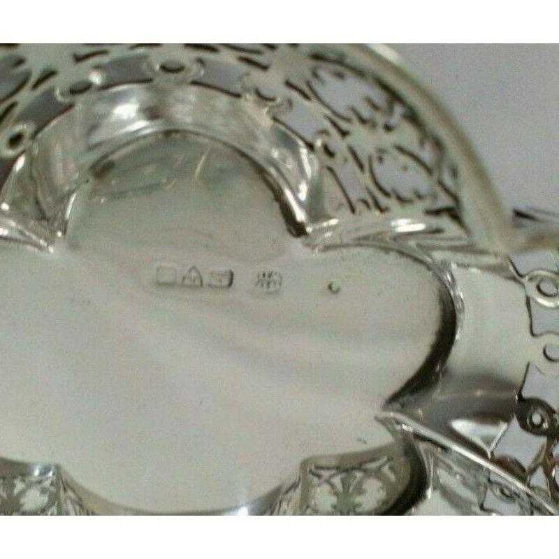 Pair of Pierced Sterling Silver Bonbon Dishes by James Deakin & Sons For Sale 5