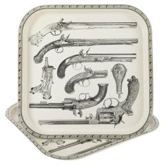 Ein Paar „Pistole“-Metalltabletts von Piero Fornasetti, Italien, CIRCA 1960