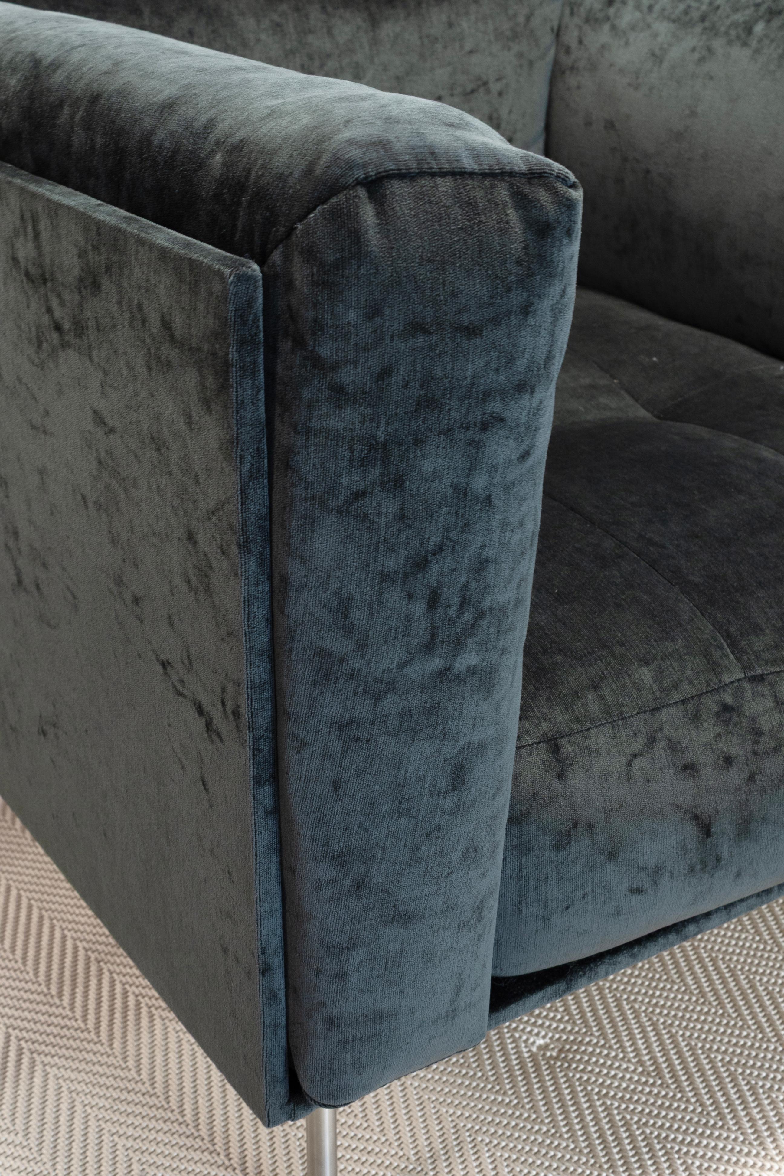 Paire de chaises longues en daim bleu et acier 