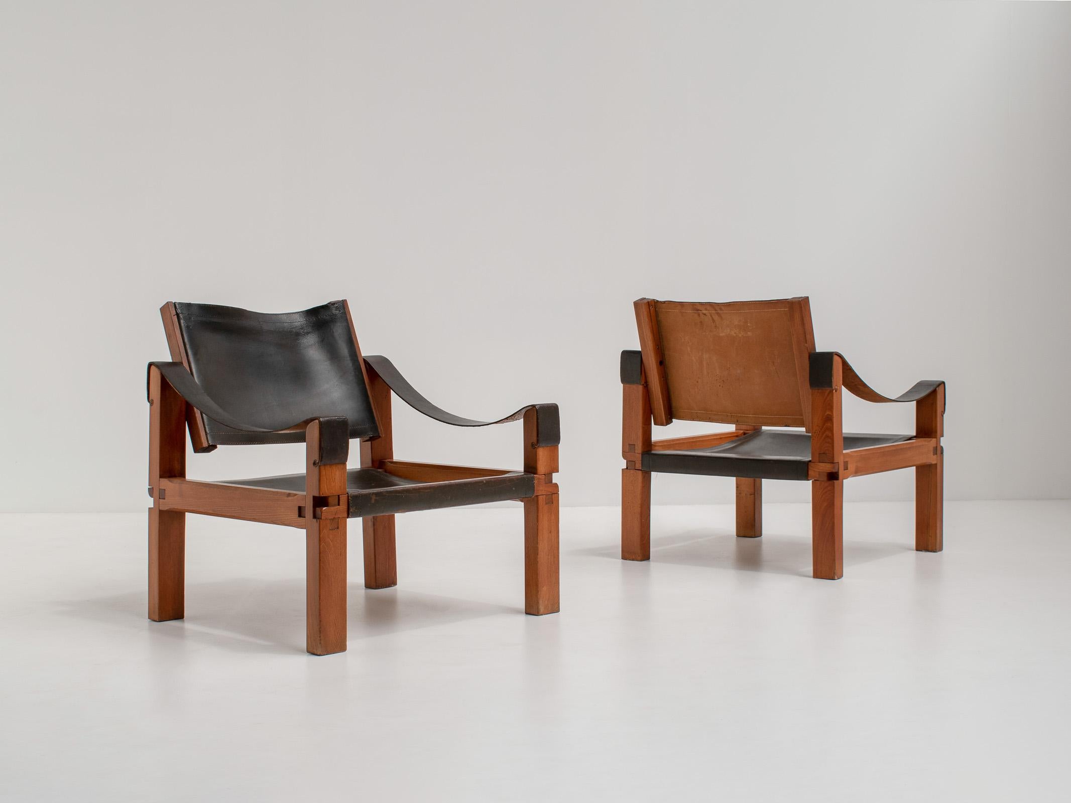 Mid-Century Modern Pair of Pierre Chapo S10 Lounge Chairs, France, 1960s For Sale