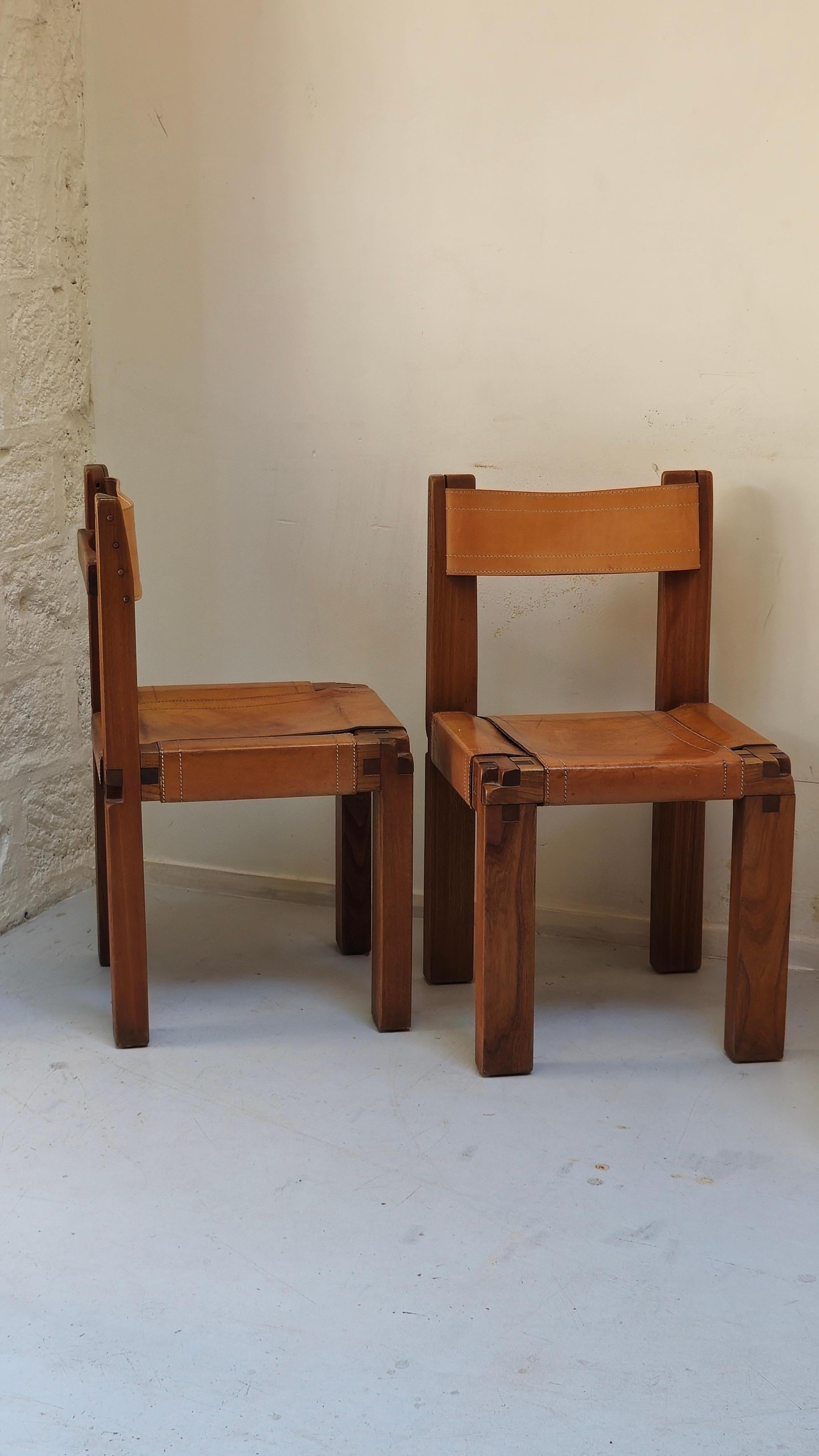 Paar Pierre Chapo S11-Stühle aus Ulme und Leder, Frankreich, 1960er Jahre im Angebot 1