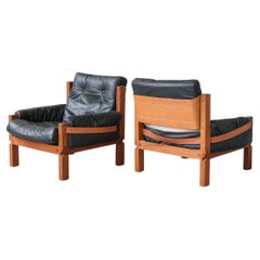 Paire de fauteuils Pierre Chapo S15 en cuir et orme du milieu du siècle dernier