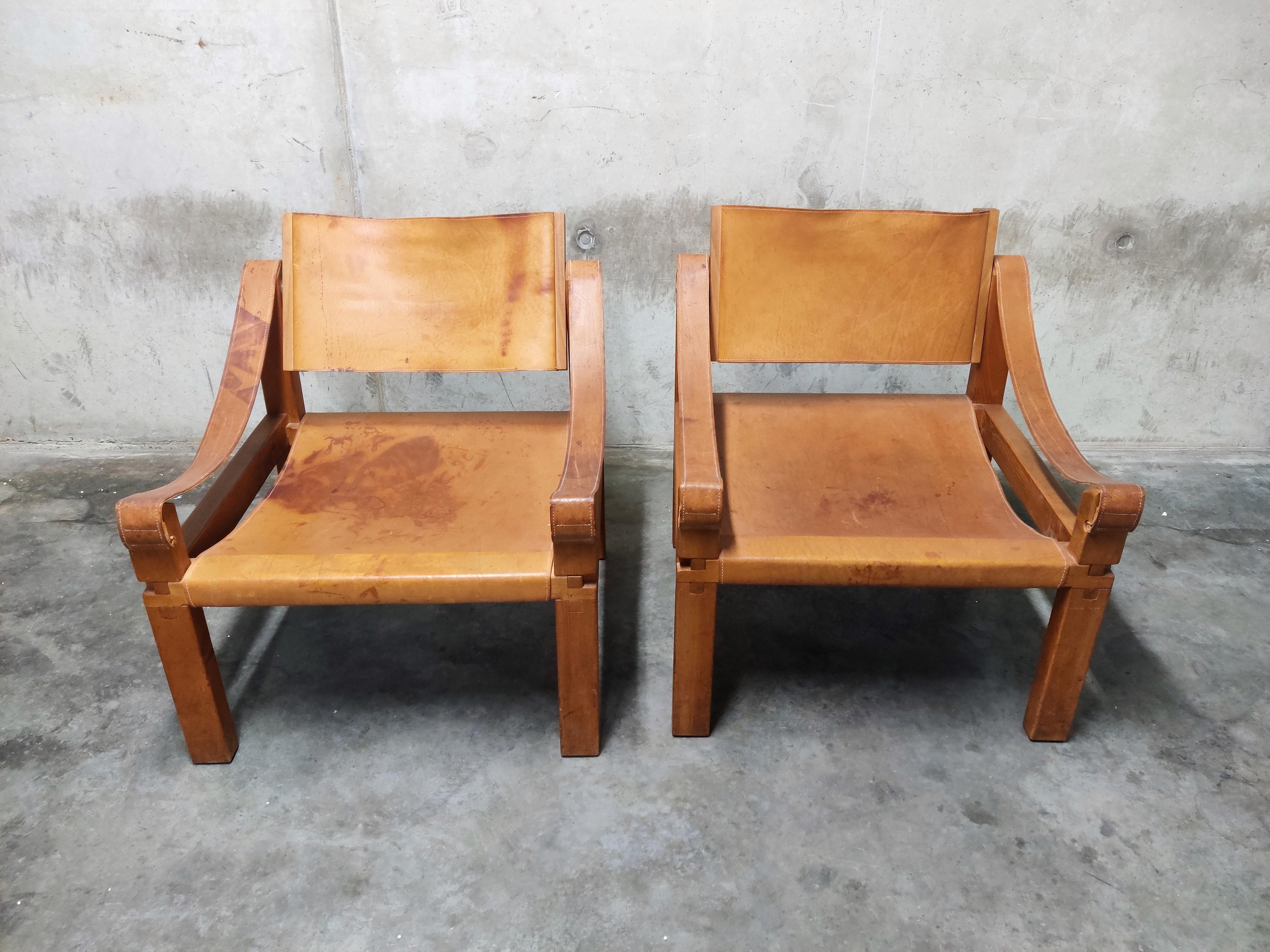 Mid-Century Modern Pair of Pierre Chapo Sahara S10 Easy Chairs in Cognac Leather and Oak, France