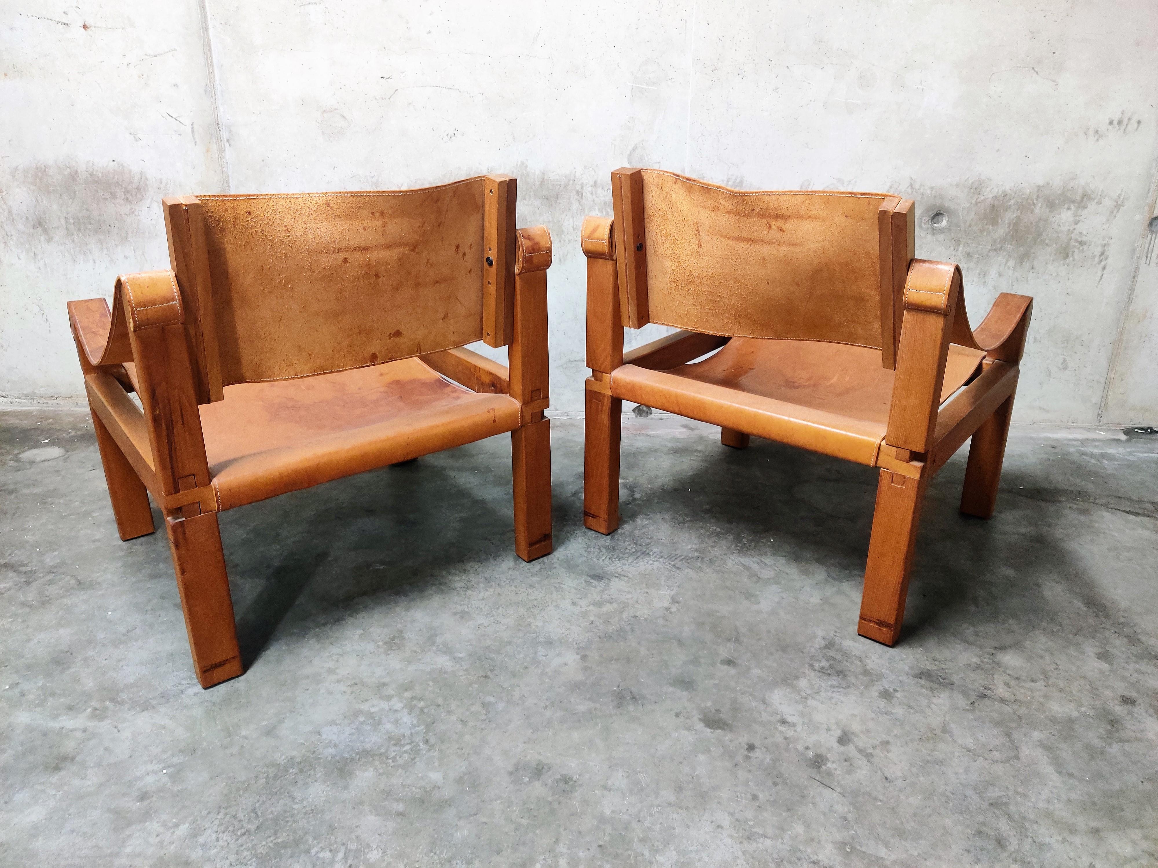 Pair of Pierre Chapo Sahara S10 Easy Chairs in Cognac Leather and Oak, France 1