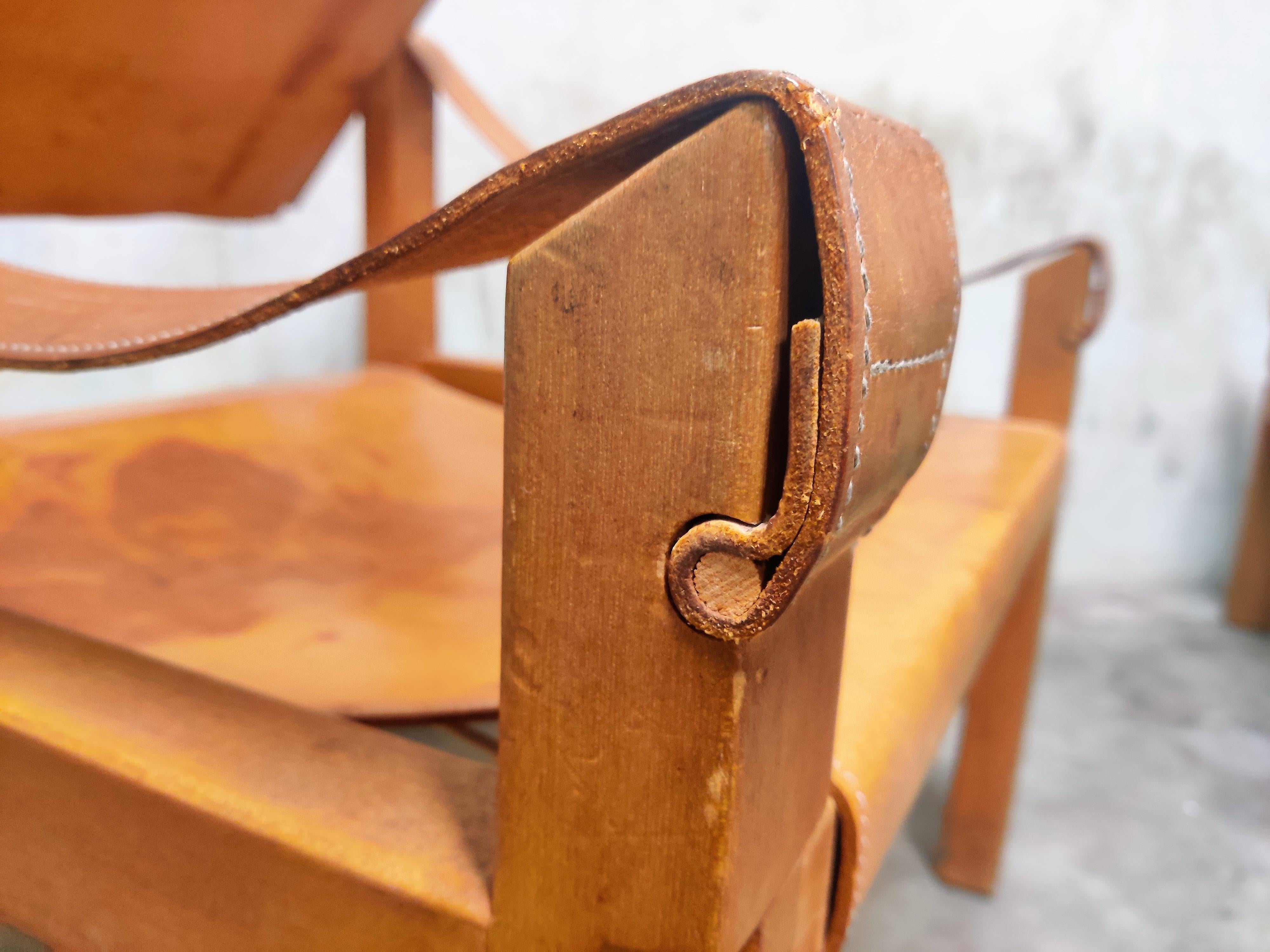 Pair of Pierre Chapo Sahara S10 Easy Chairs in Cognac Leather and Oak, France 3