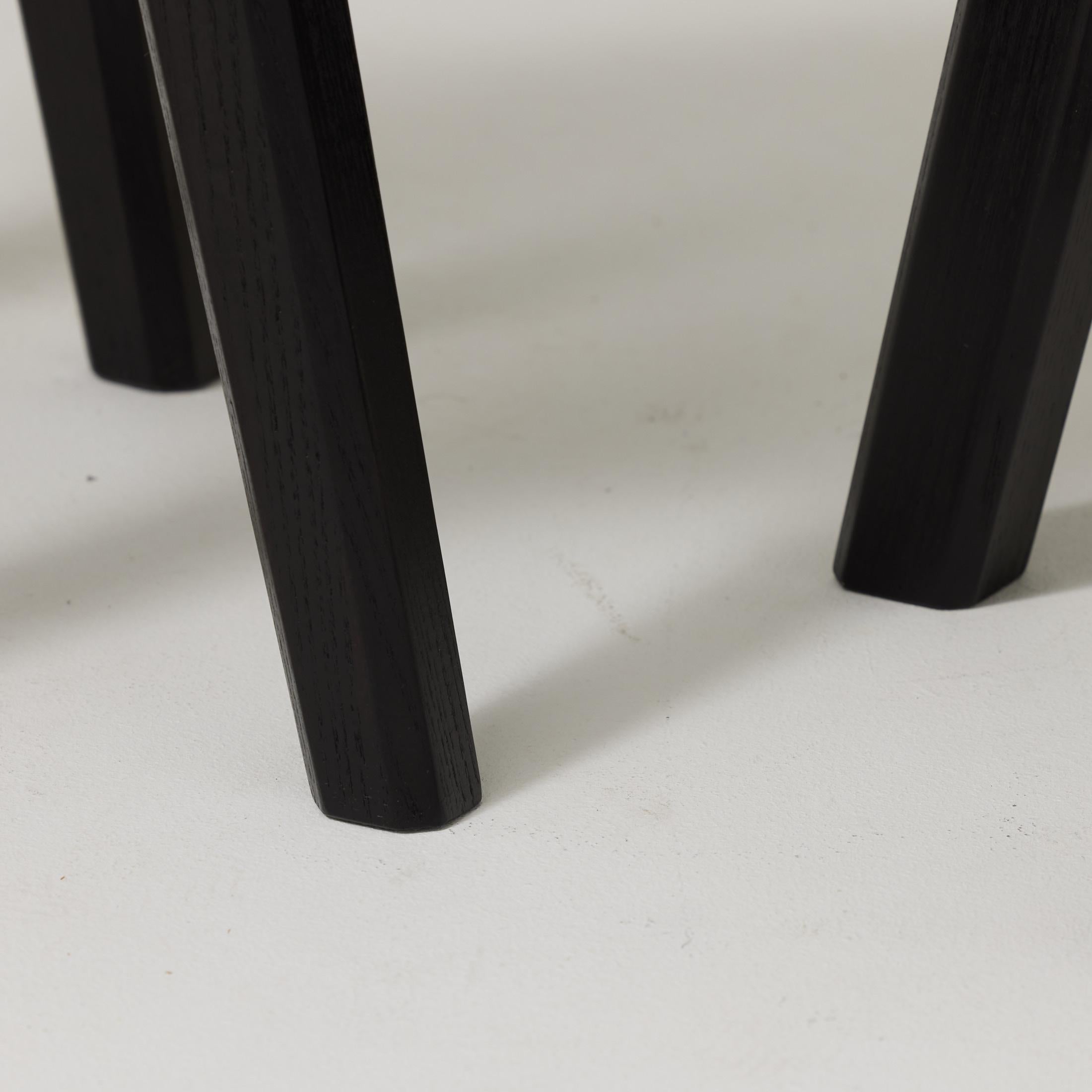 Coppia di sgabelli Pierre Chapo Special Black Wood Edition in vendita 6