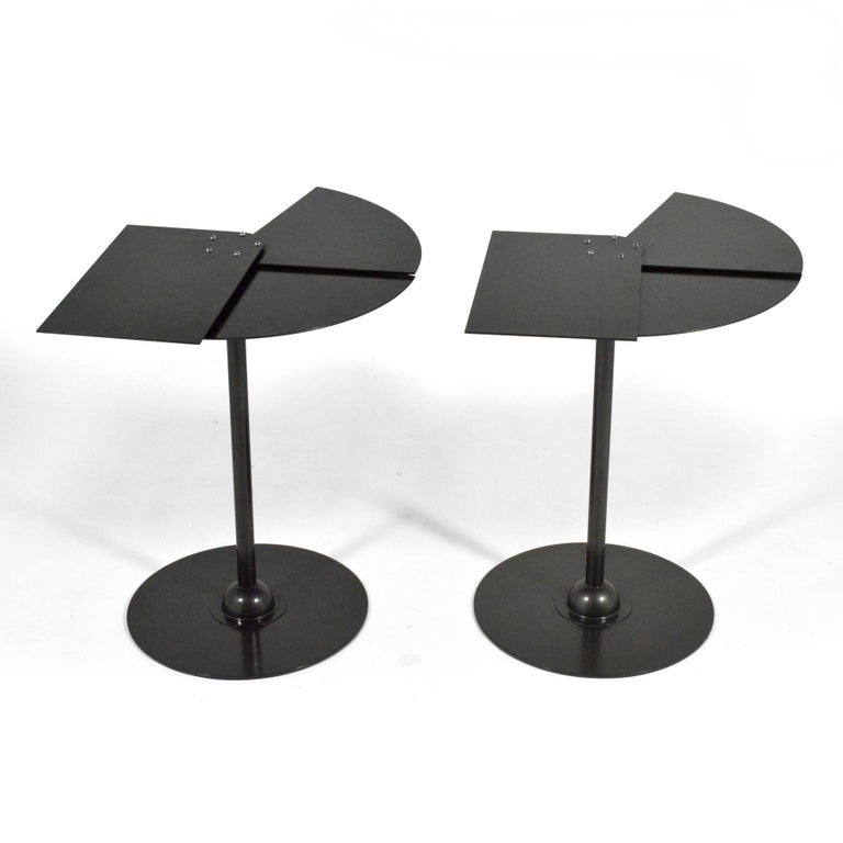 Pair of Pierre Chareau Éventail Side Tables In Good Condition For Sale In Highland, IN