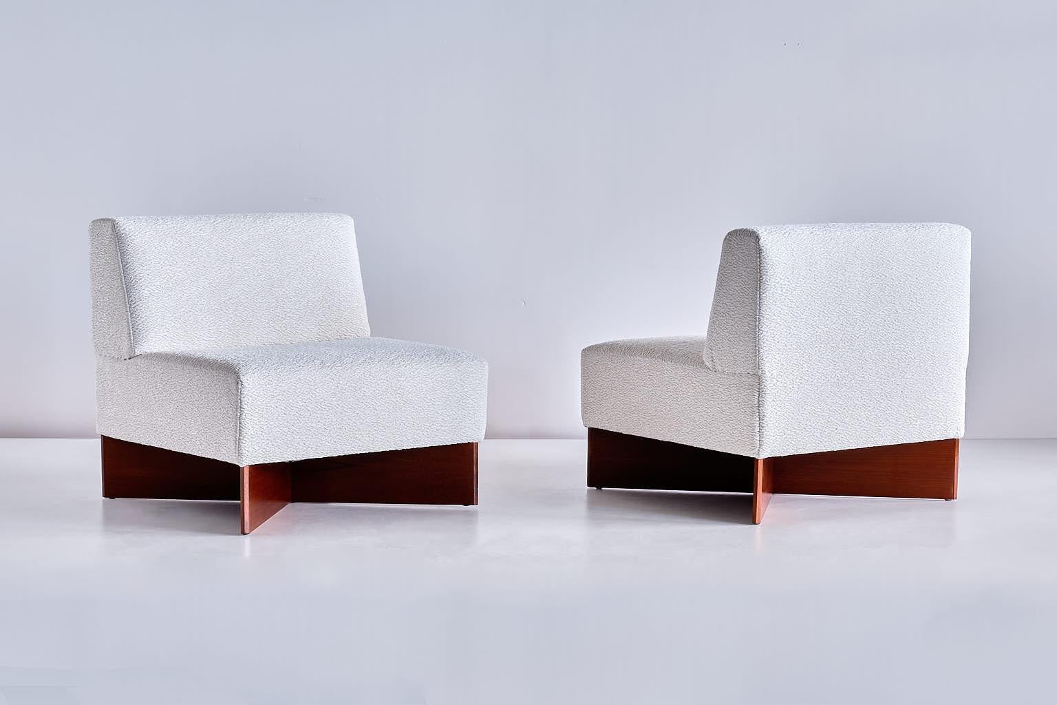 Pair of Pierre Guariche Capitole Chairs for Les Huchers-Minvielle, France,  1960 at 1stDibs
