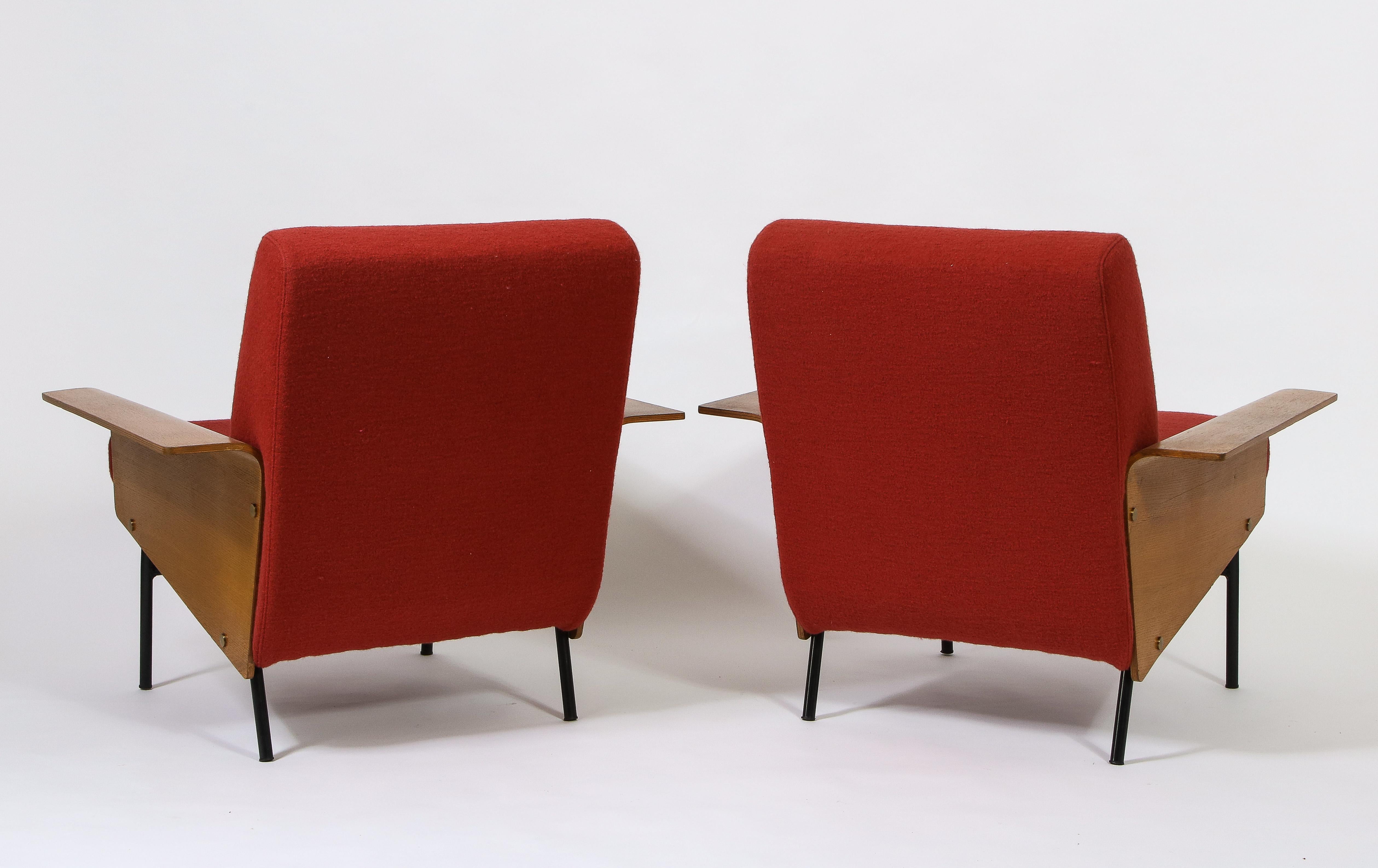 Pair of Pierre Guariche G10 Armchairs for Airborne, France, 1950 3