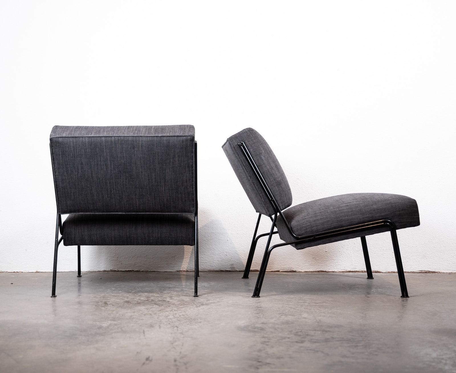 Pair of Pierre Guariche G2 Chairs by Arp 3
