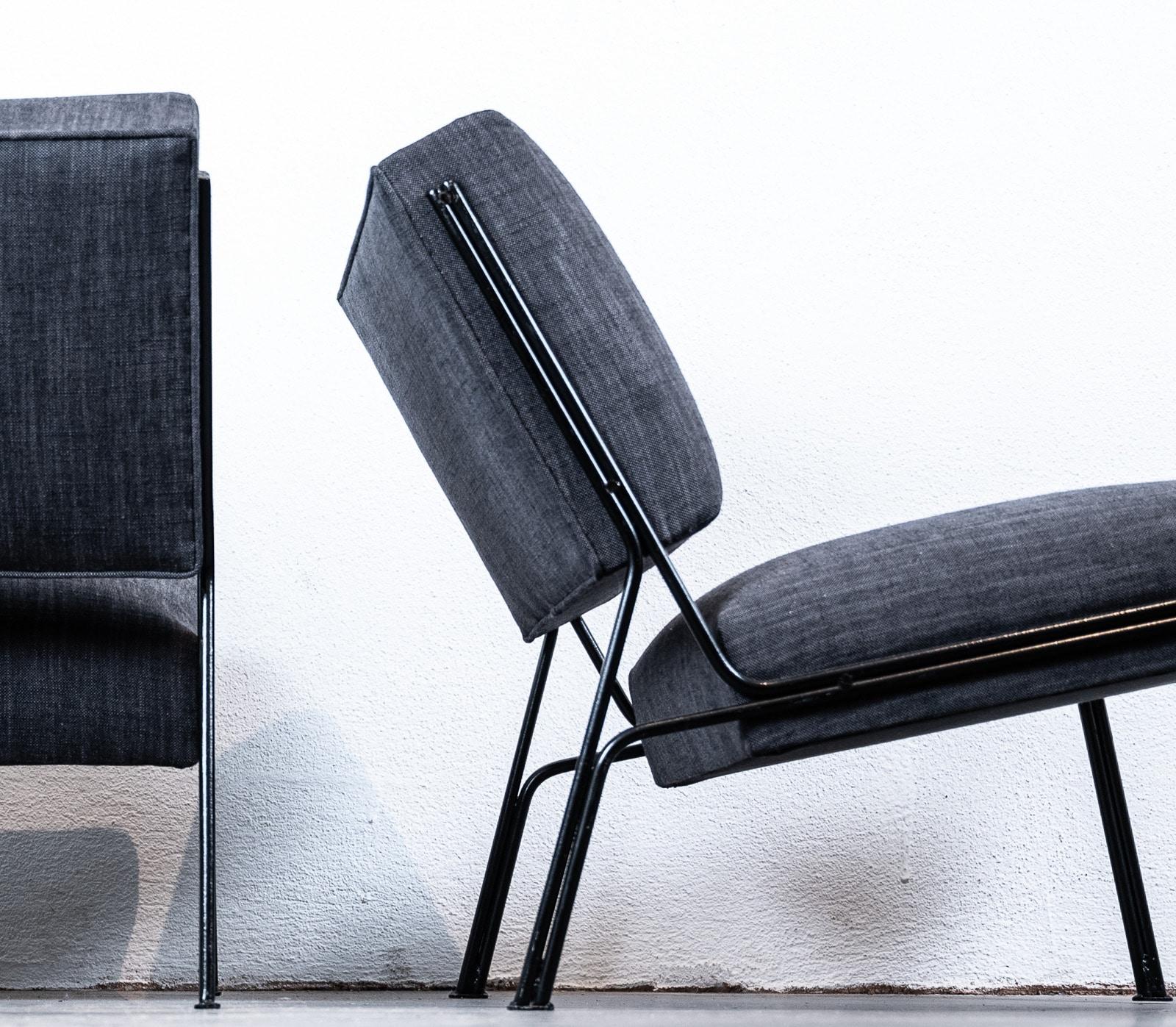 Pair of Pierre Guariche G2 Chairs by Arp 2