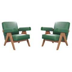Pareja de sillones Pierre Jeanneret 053 Capitol Complex para Cassina en verde