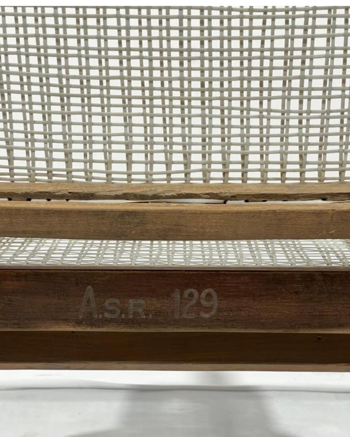 Coppia di poltrone Pierre Jeanneret, 1950 Chandigarh in vendita 12