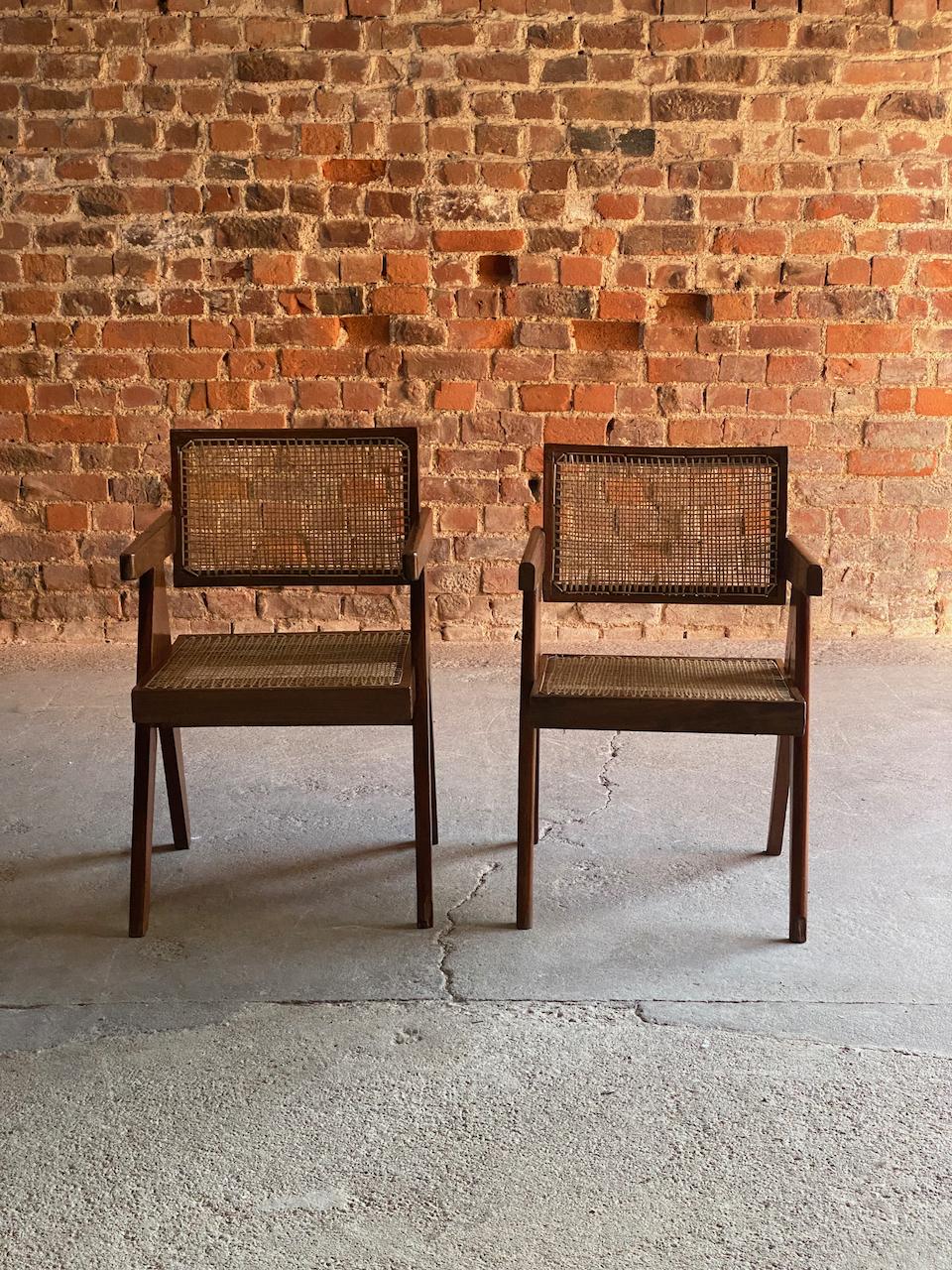 Mid-Century Modern Pair of Pierre Jeanneret Model PJ-SI-28-A Floating Back Office Chairs Circa 1955 For Sale