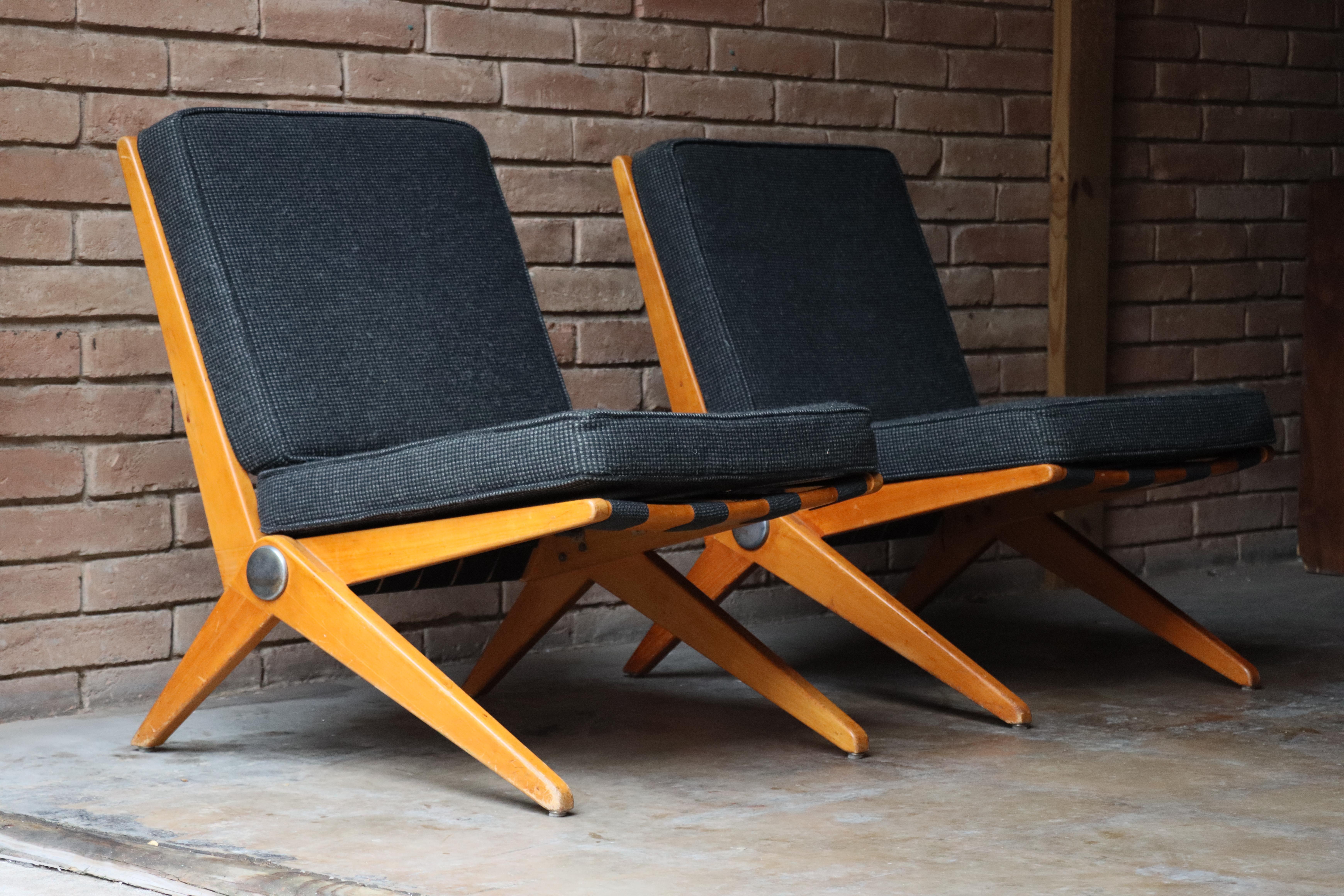 Pair of Pierre Jeanneret Scissor Chairs, Knoll International, 1948 6