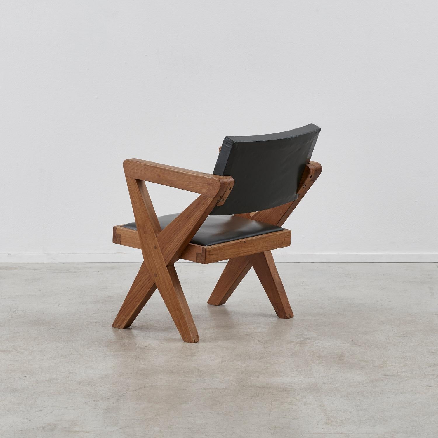 pair of Pierre Jeanneret 'Showroom' armchairs - France, 1960 For Sale 1