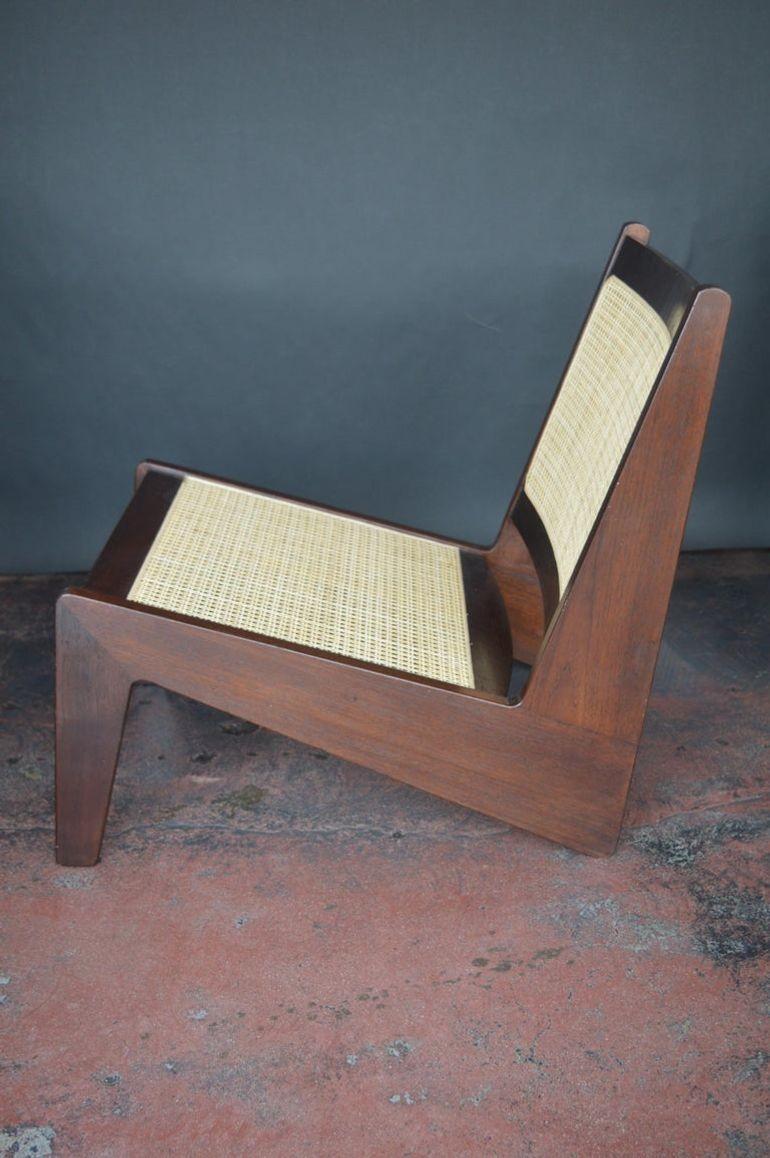 Pair of Pierre Jeanneret Style 'Kangourou' Cane Lounge Chairs, 1950's. In Good Condition For Sale In Los Angeles, CA