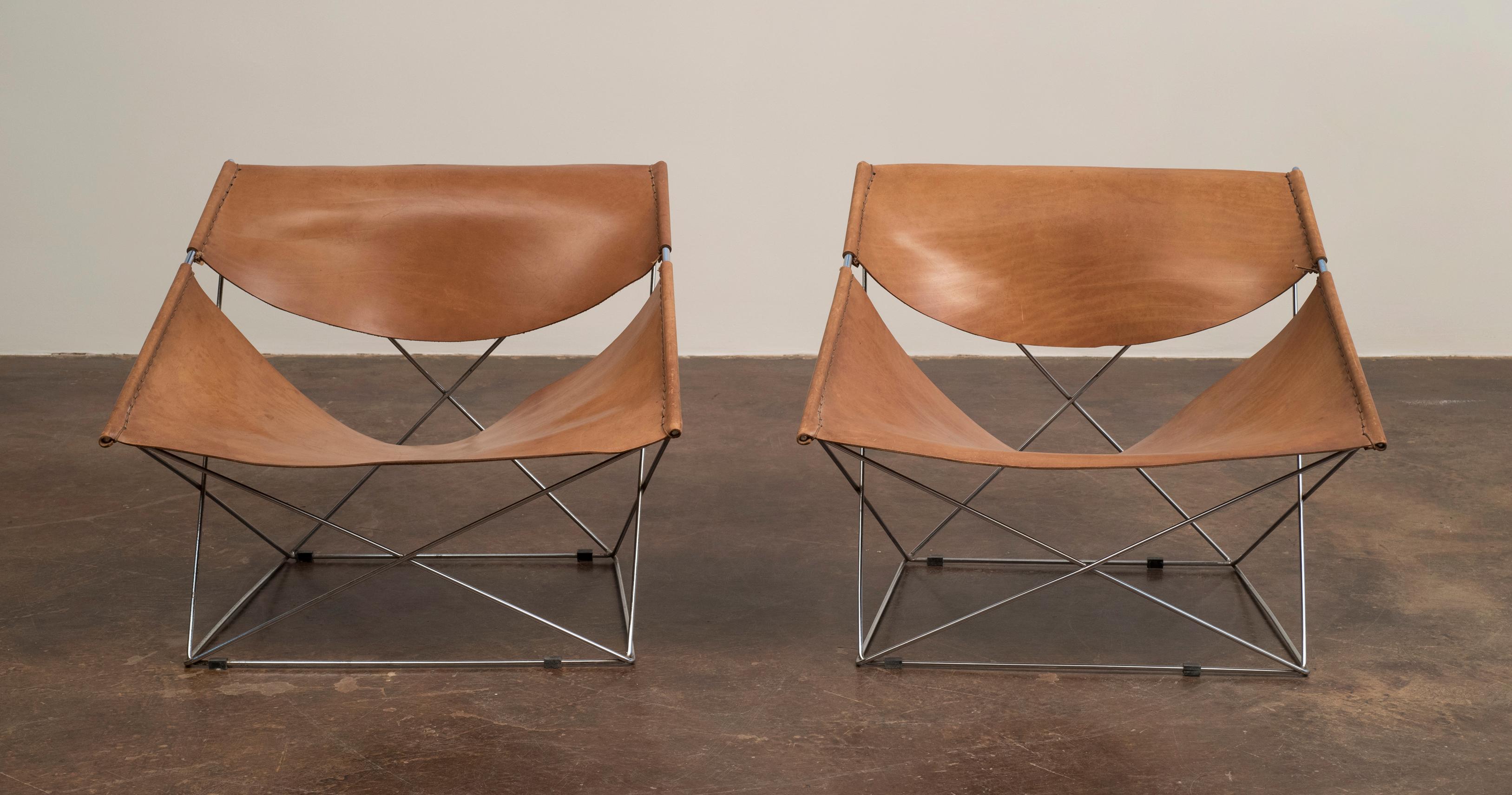 Mid-Century Modern Pair of Pierre Paulin Butterfly Chairs in Original Leather, Netherlands, 1963
