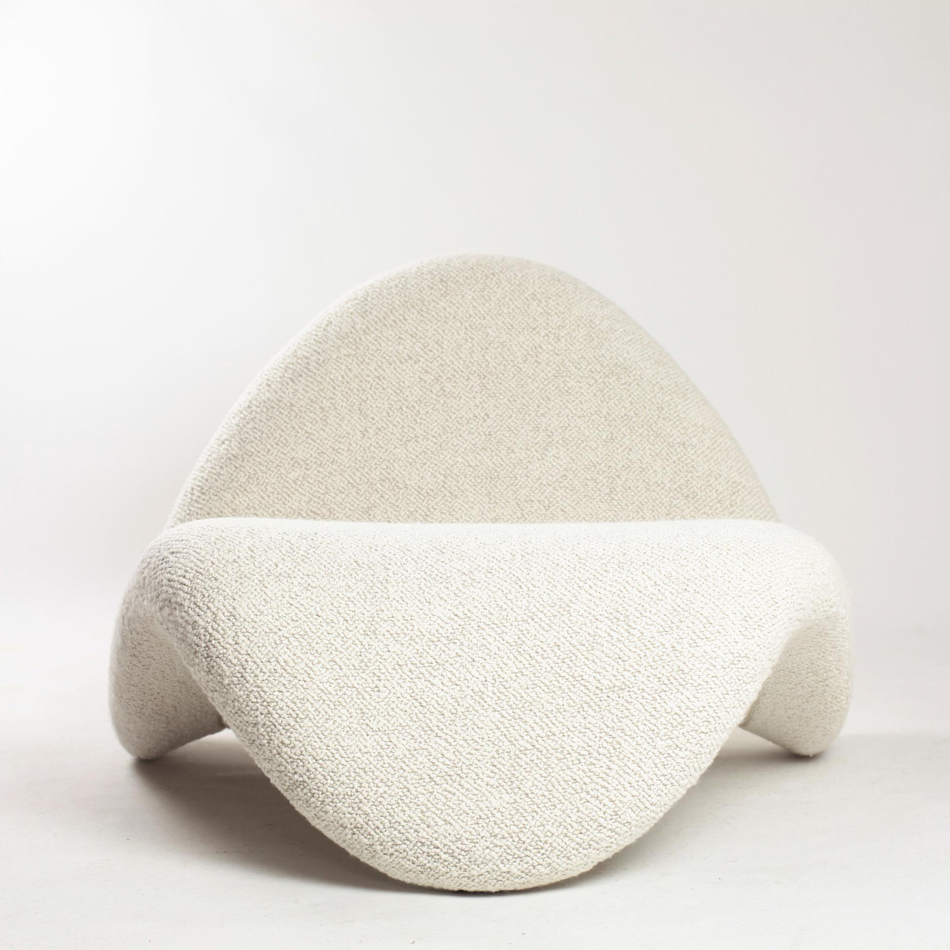 Pair of Pierre Paulin F577 Tongue Chair, 1960s 9