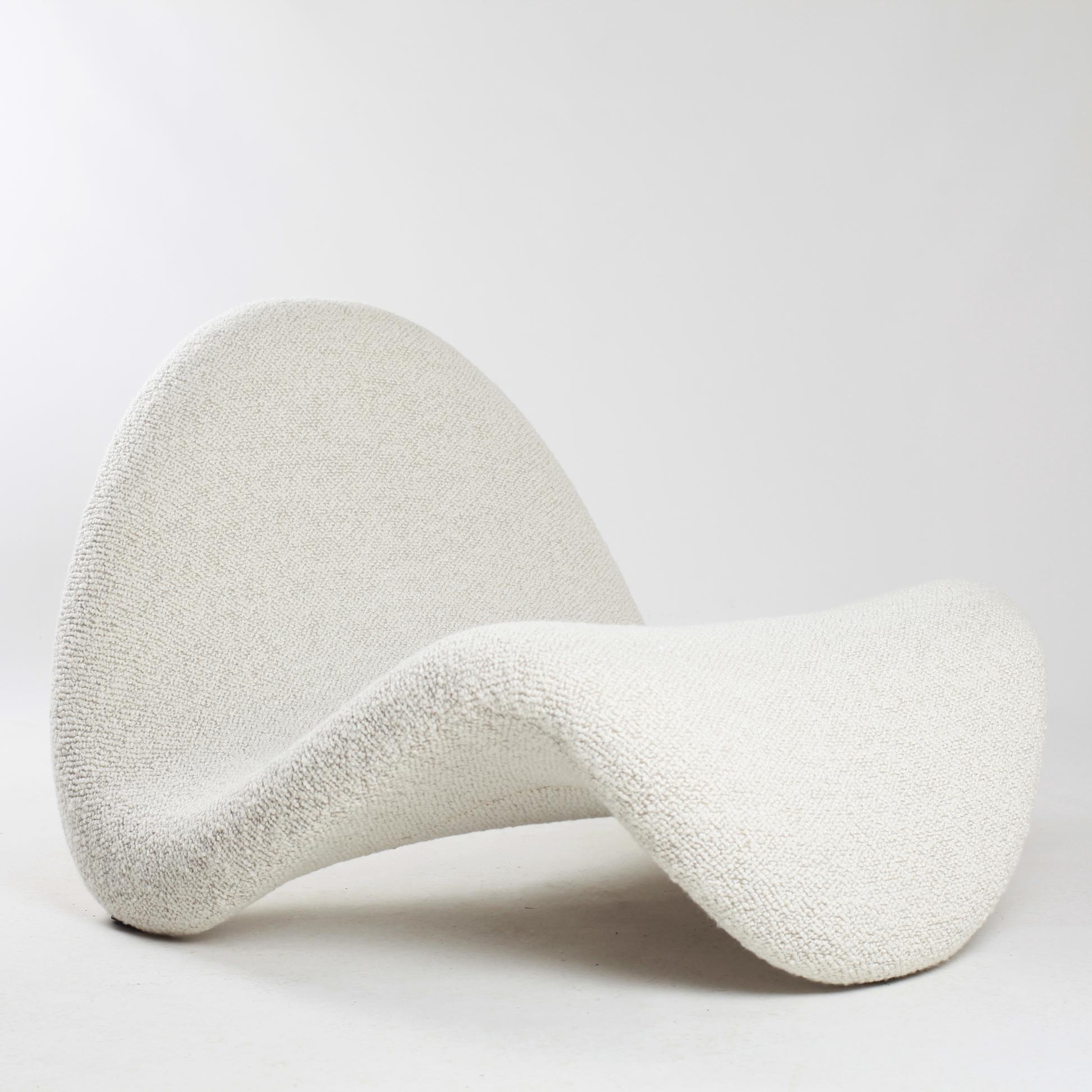 Pair of Pierre Paulin F577 Tongue Chair, 1960s In Good Condition In Saint  Ouen, FR