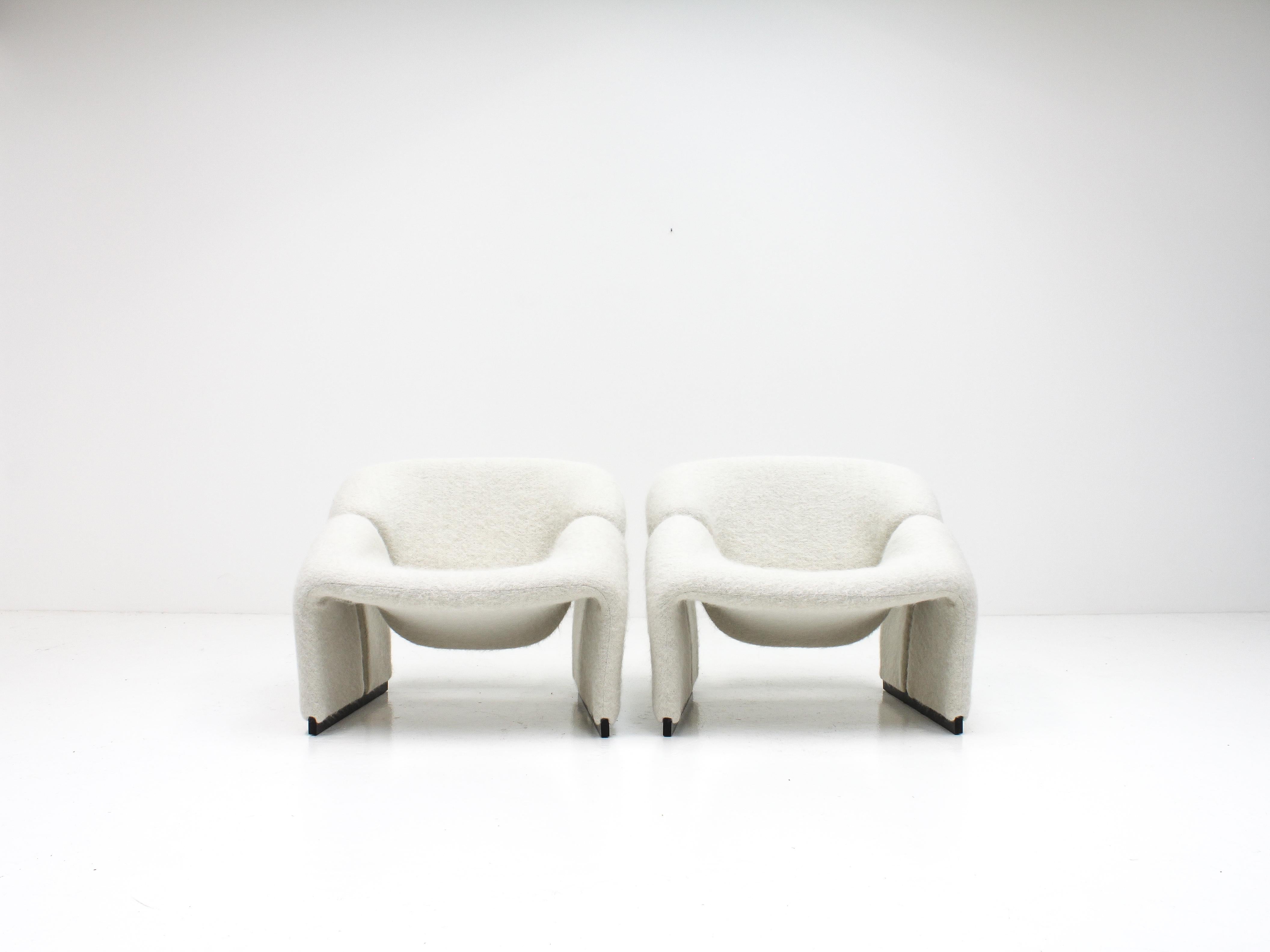 20th Century Pair of Pierre Paulin F580 1st Edition Groovy Chairs in Pierre Frey for Artifort