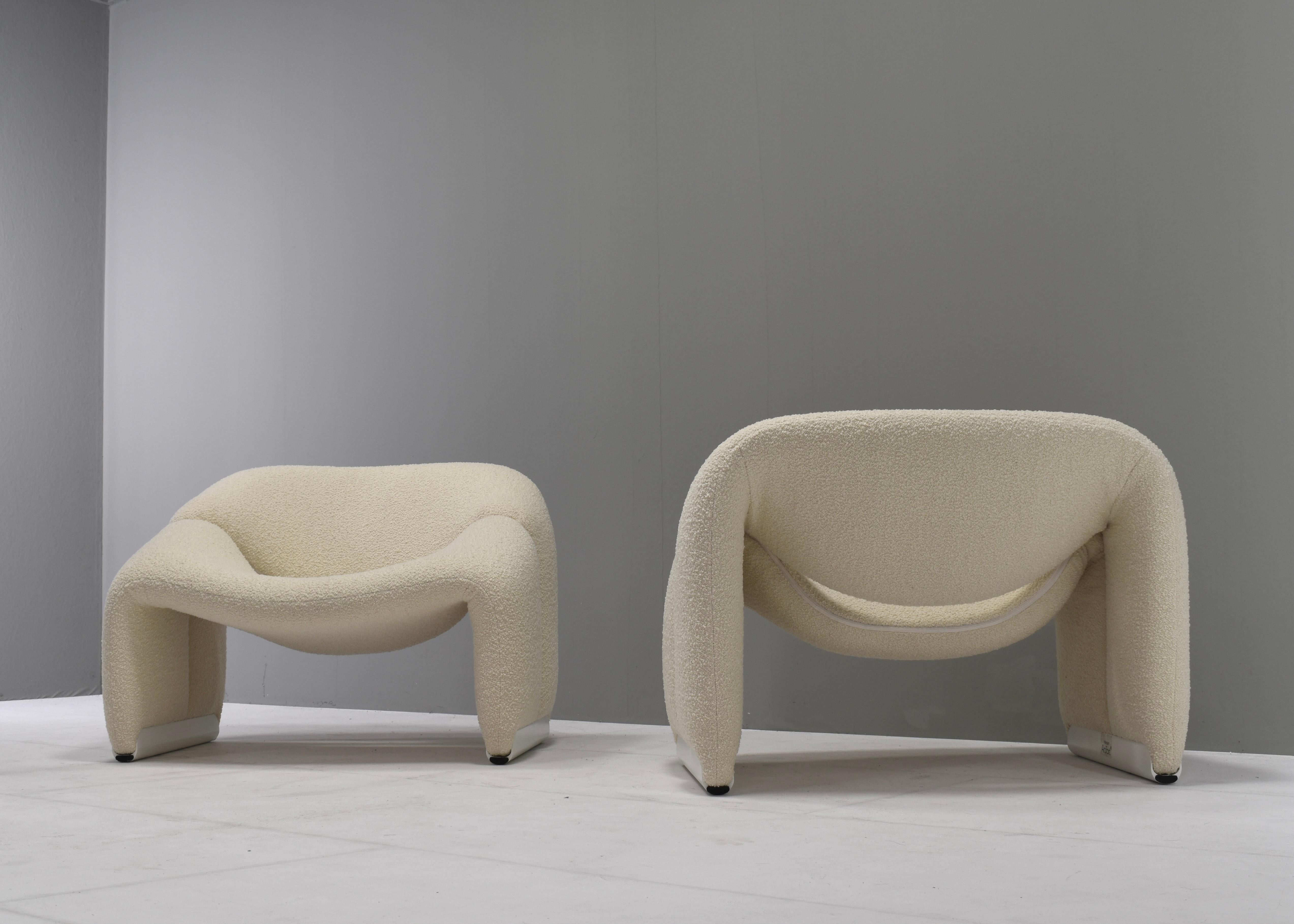 Dutch Pair of Pierre Paulin F598 Groovy Armchairs for Artifort in New Upholstery, 1972