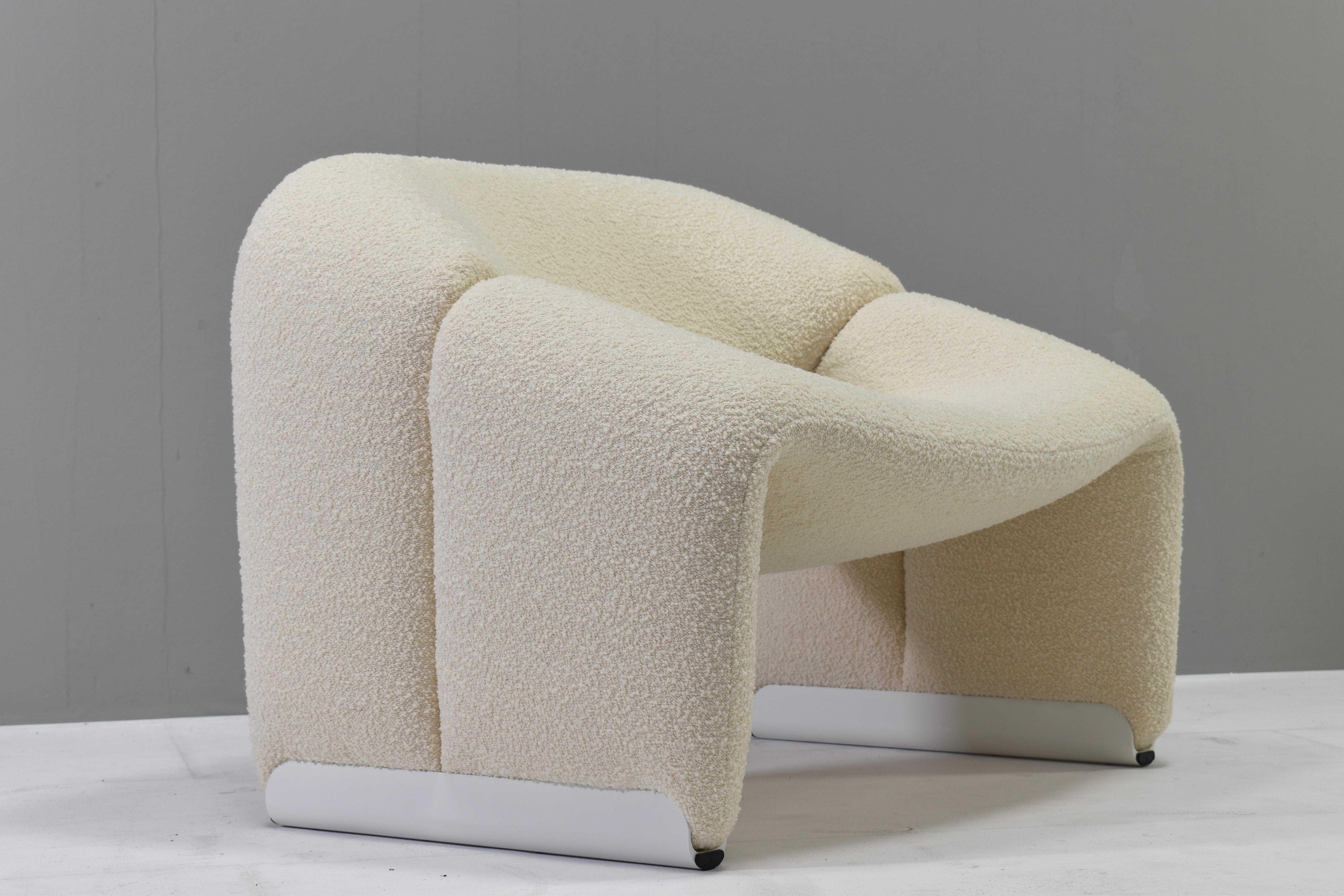 Late 20th Century Pair of Pierre Paulin F598 Groovy Armchairs for Artifort in New Upholstery, 1972