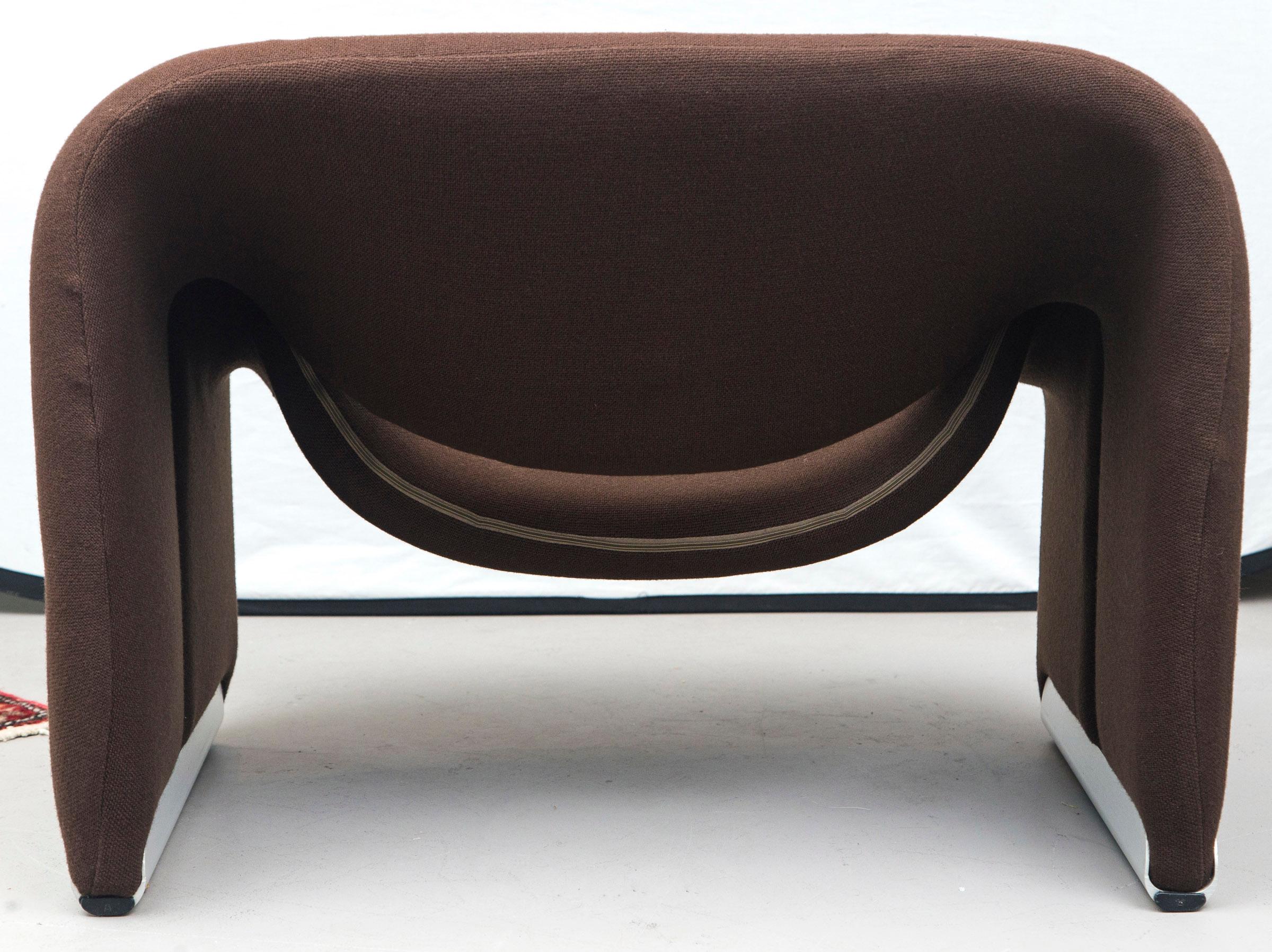 Metal Pair of Pierre Paulin for Artifort Brown Wool Groovy Chairs