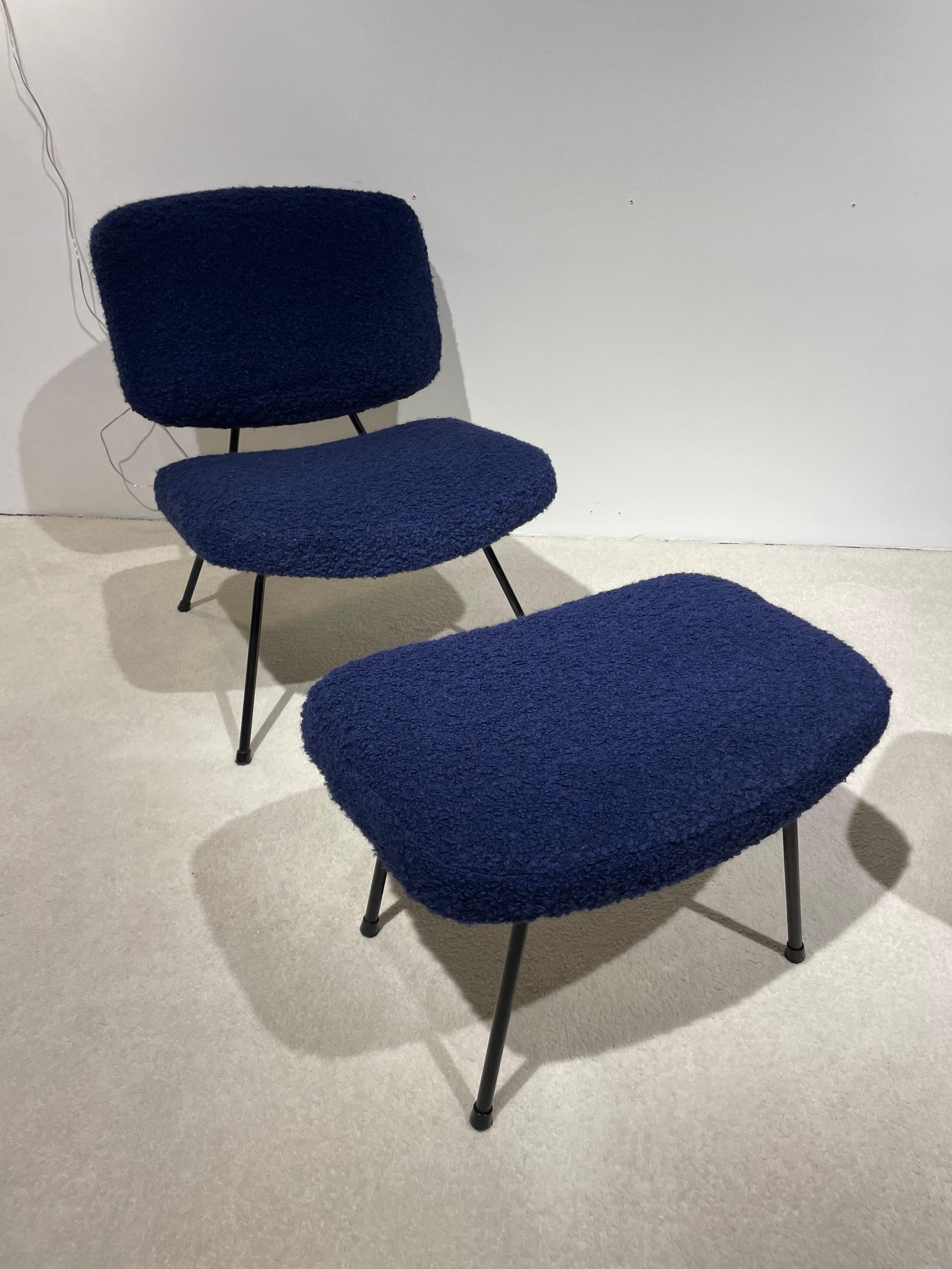 Pair of Pierre Paulin Low Chairs 1
