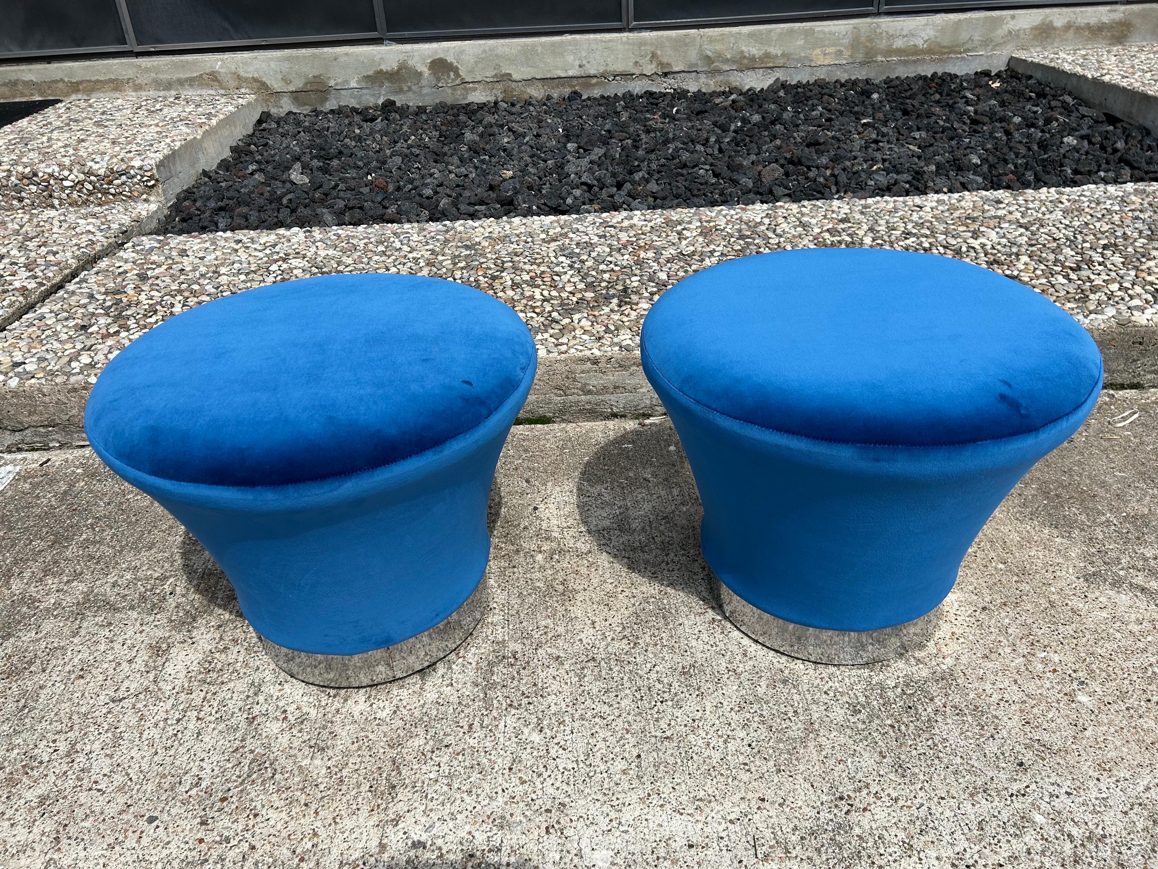 Pair Of Pierre Paulin Style Mushroom Ottomans In Good Condition For Sale In Houston, TX