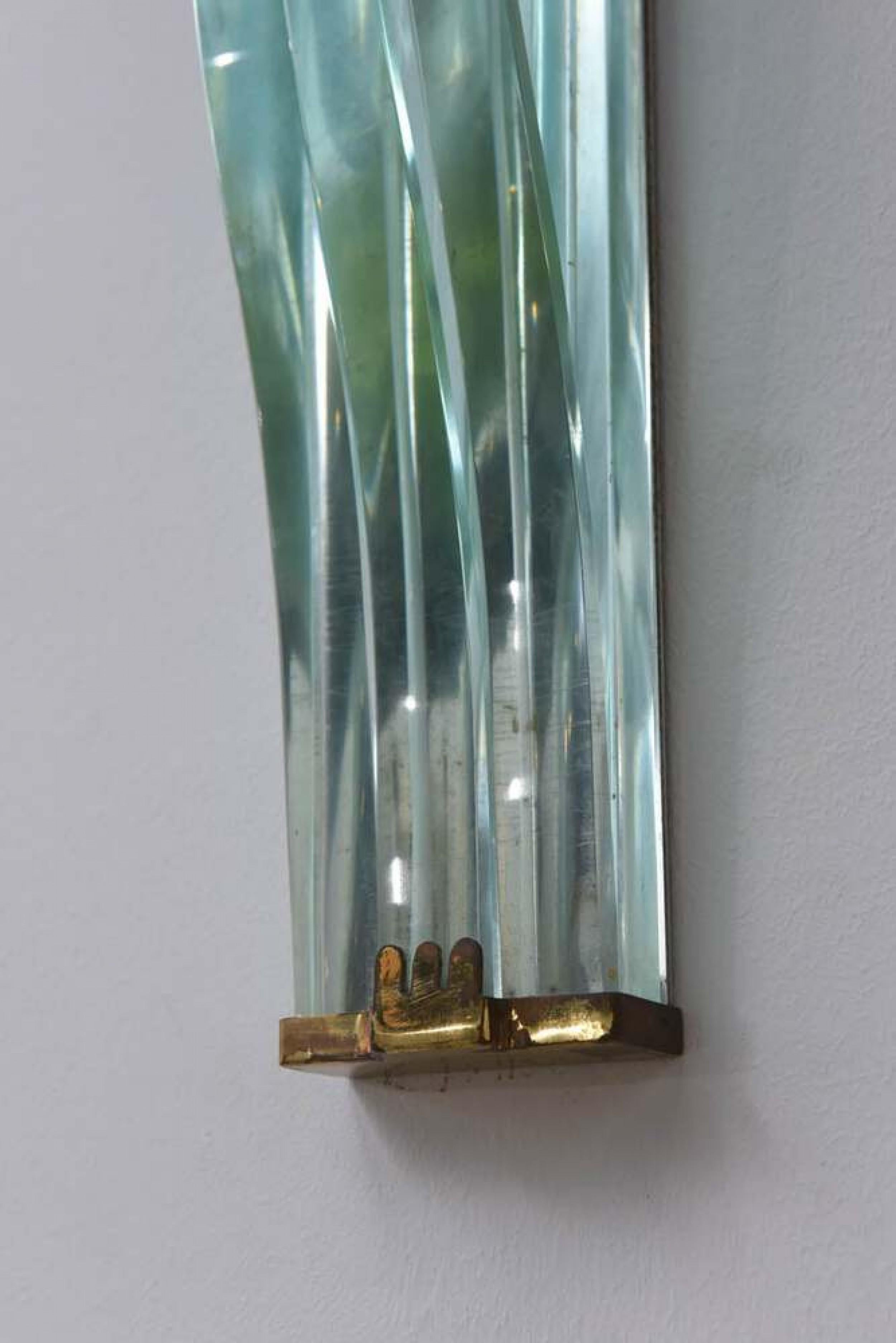 Pair of Pietro Chiesa Fontana Arte Italian Modern Brass & Glass Wall Lights For Sale 2