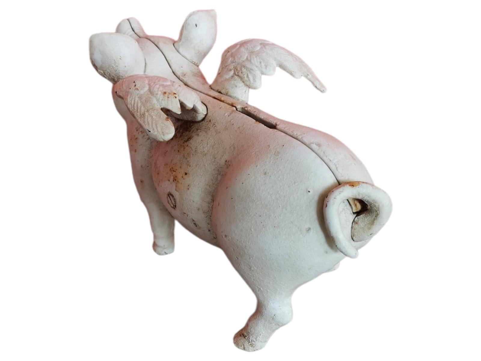 Modern Pair of Pigs with Wings in Wrought Iron 20th Century For Sale