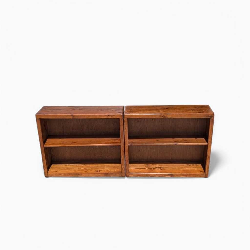 Pair of Pine Bookcases, Adjustable Shelves, Rustic Solid Wood, c. 1970s USA For Sale 5
