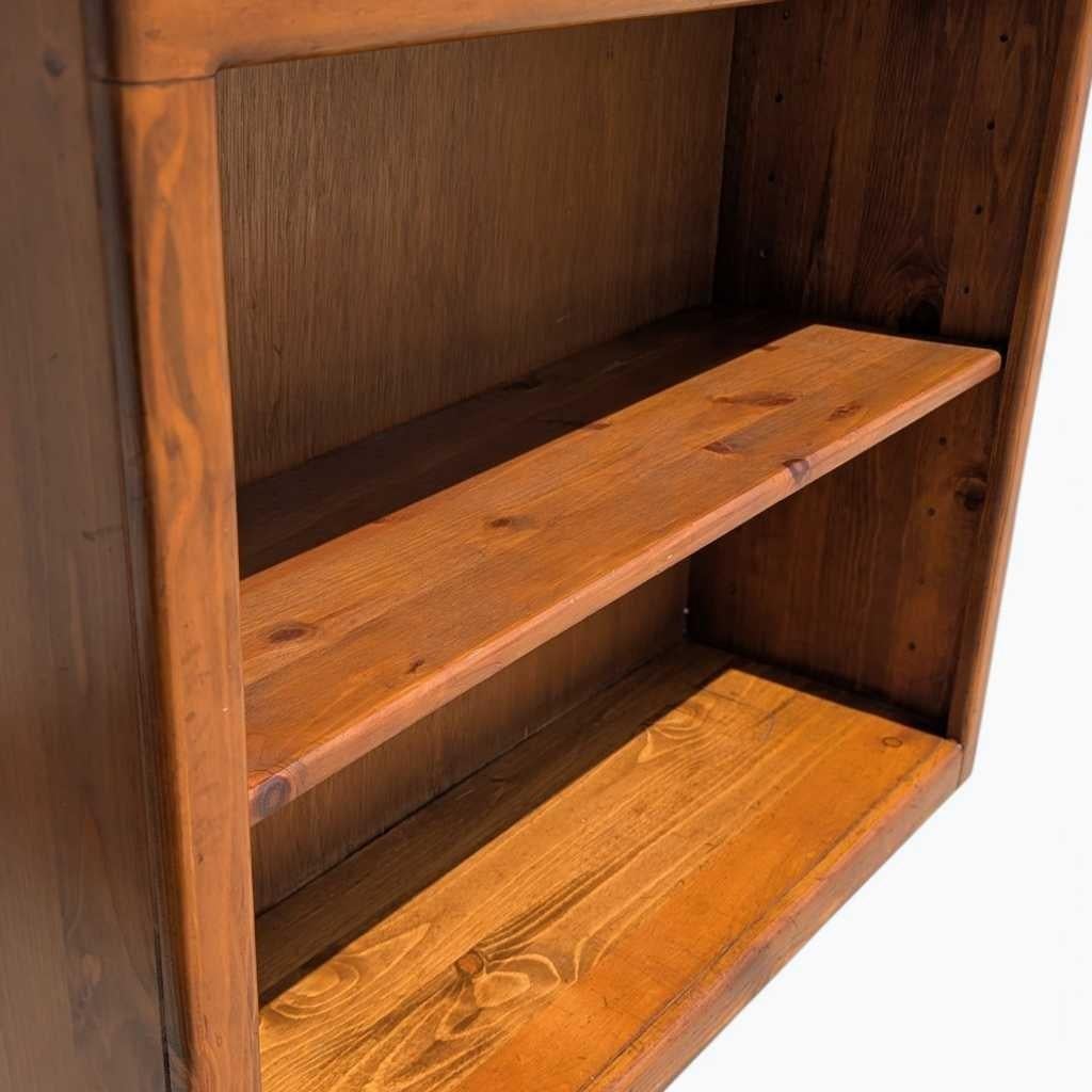 Pair of Pine Bookcases, Adjustable Shelves, Rustic Solid Wood, c. 1970s USA For Sale 3