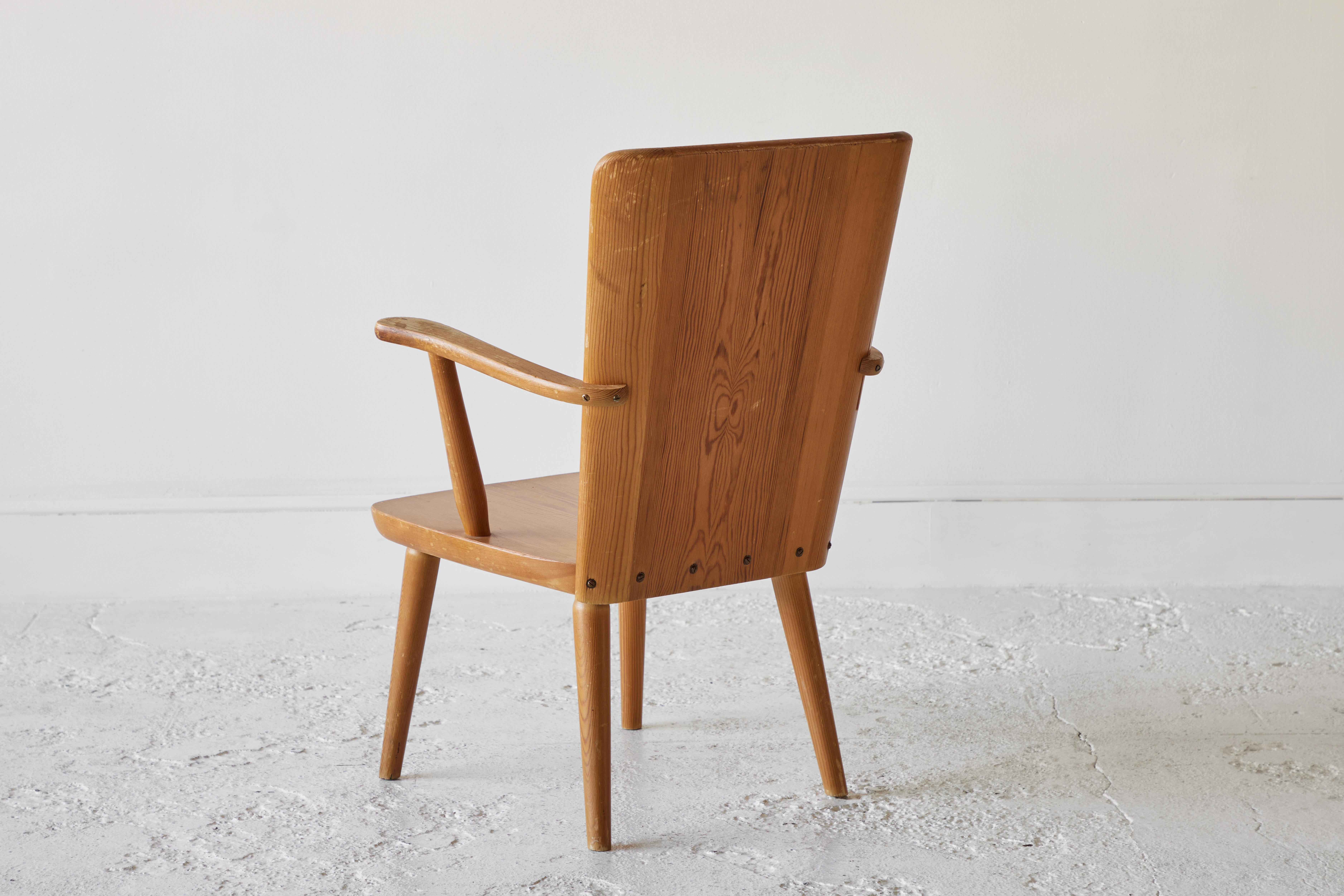 Pair of Pine Chairs by Goran Malmvall for Karl Andersson & Söner, Sweden 2