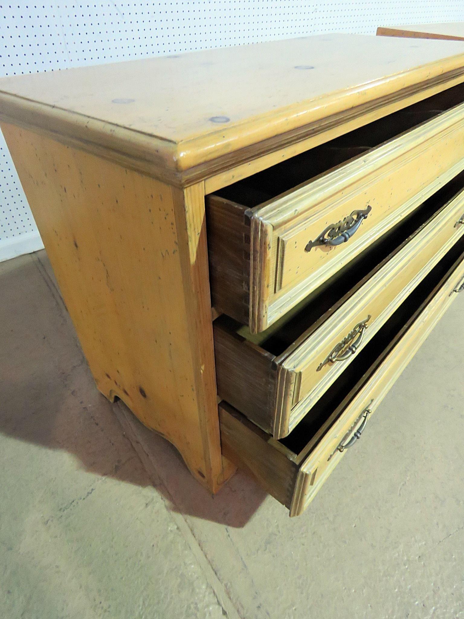 20th Century Pair of English Country Pine Dresser Commode Chests C1930s