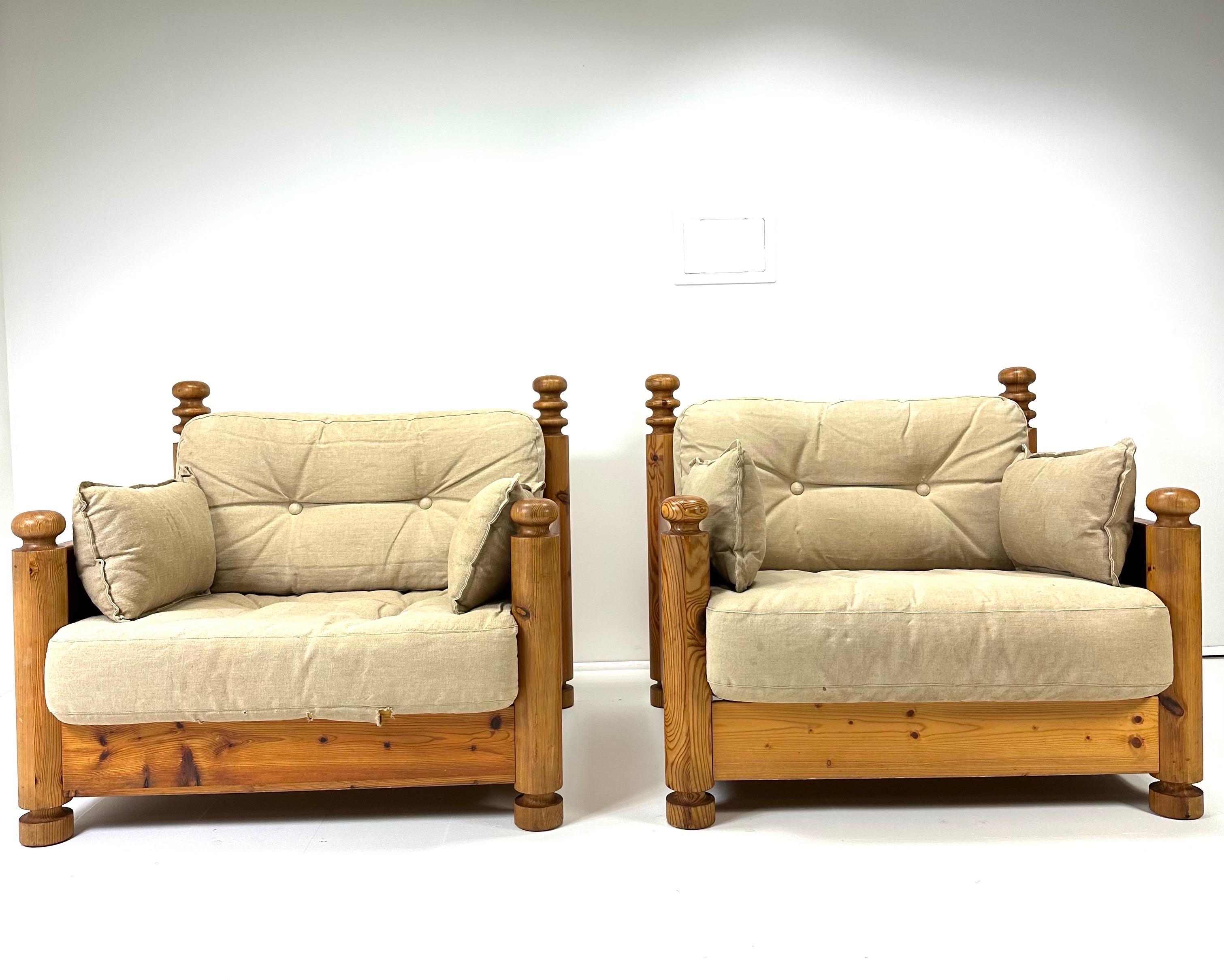 Scandinave moderne Paire de chaises longues en pin par Uno et Osten Kristiansson en vente