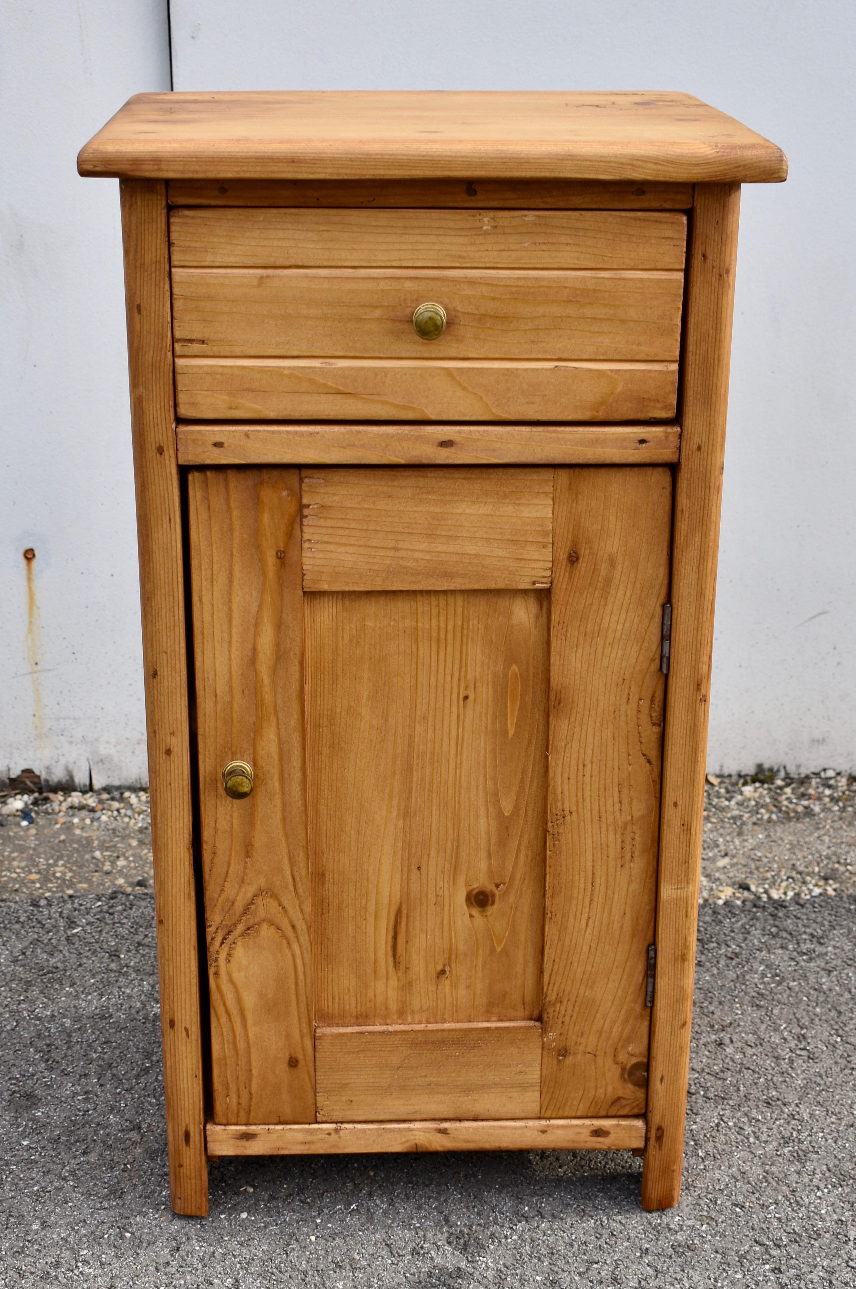 Pair of Pine Nightstands with One Door and One Drawer 2