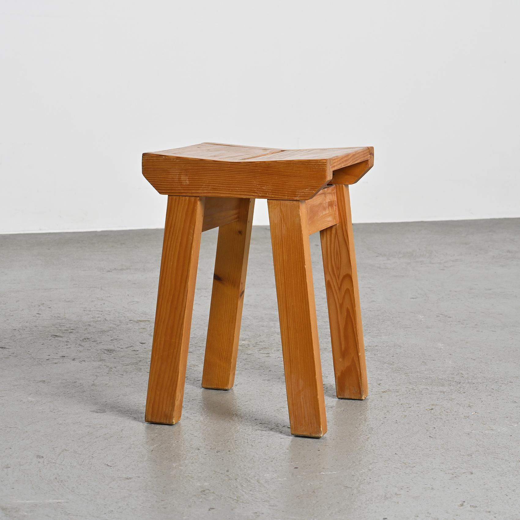 Pine Pair of pine stools by Christian Durupt, Les Arcs 1960 For Sale