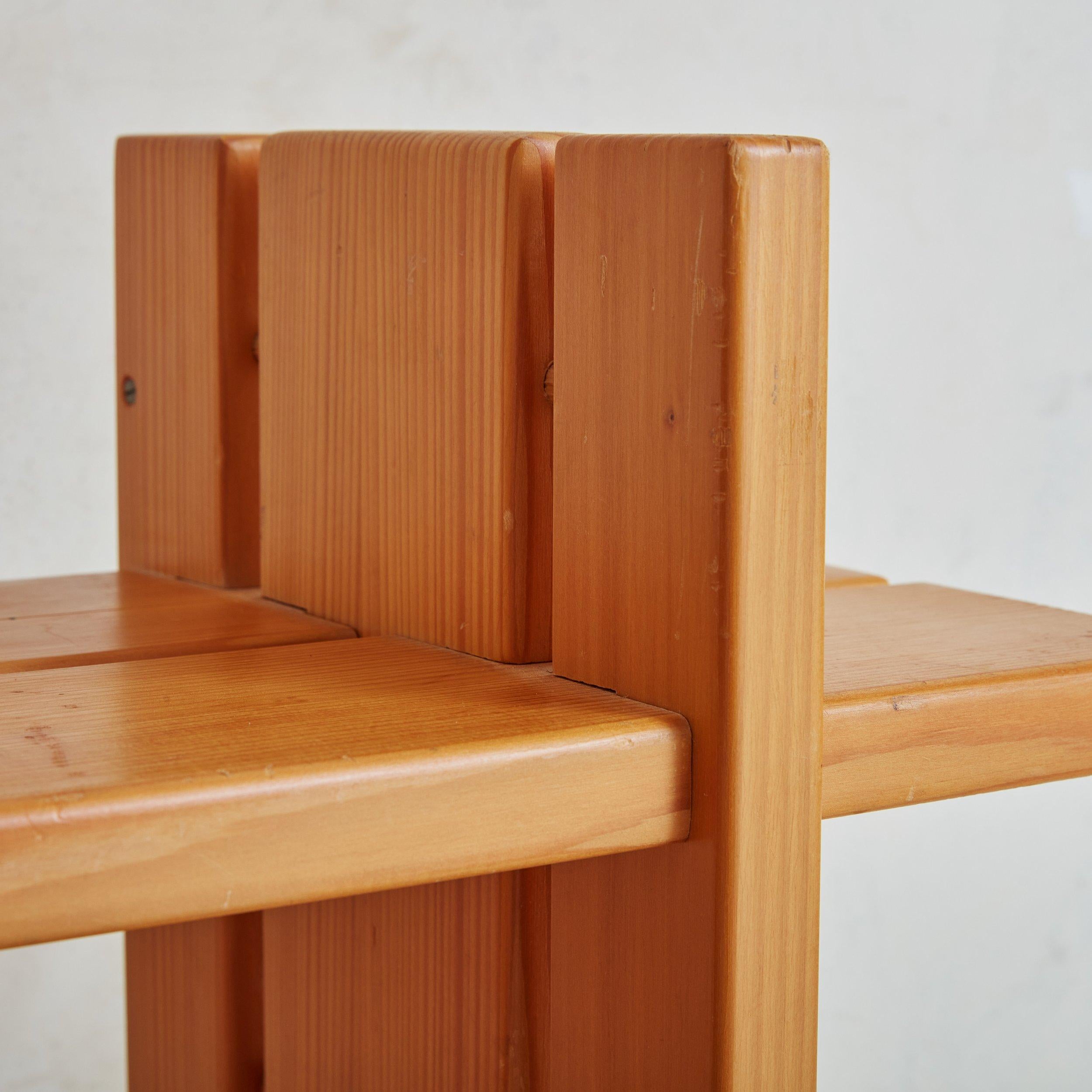 Mid-Century Modern Pair of Pine Wood Shelves by Maison Regain, France 1980s For Sale