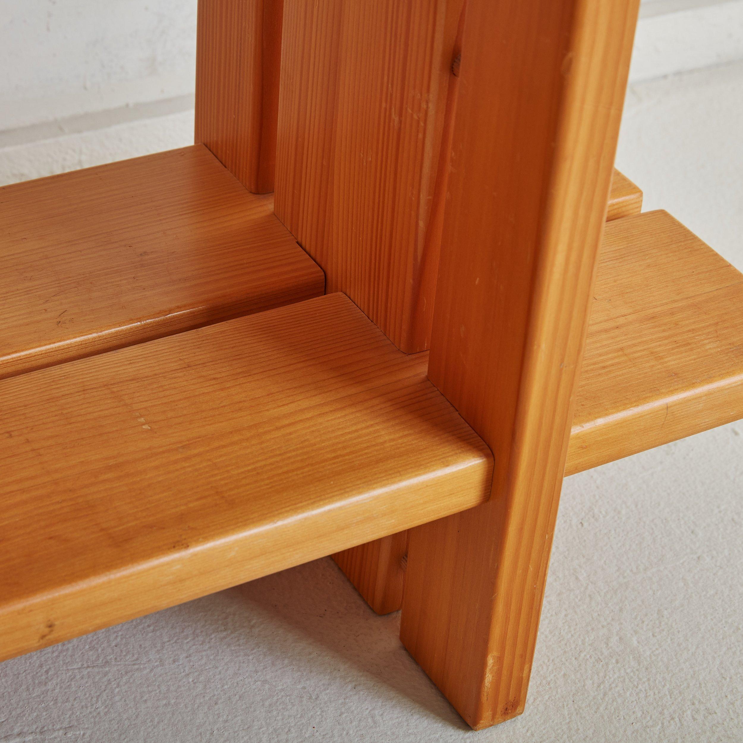 Late 20th Century Pair of Pine Wood Shelves by Maison Regain, France 1980s