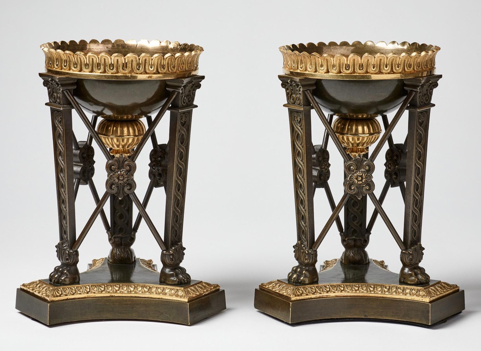 Pair of Pineapple-Holders, France, 1820s In Good Condition In Stockholm, SE